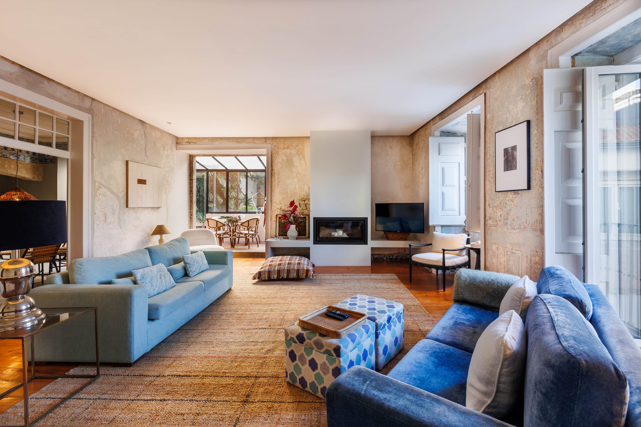 Charming Apt Heated Pool & Private Garden 2