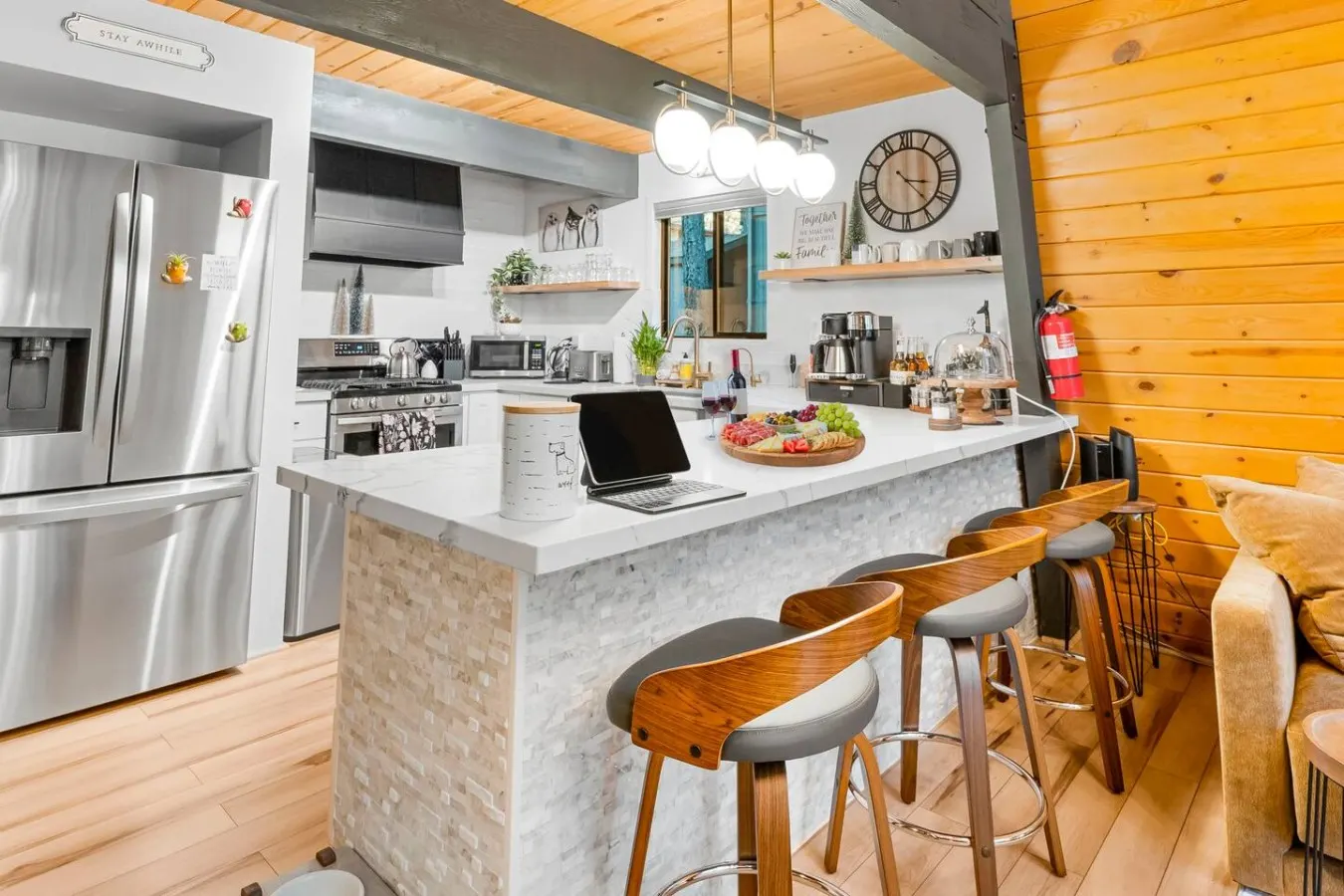Serenity Cabin, Walk to Slopes, Hot tub, Fire Pit 12
