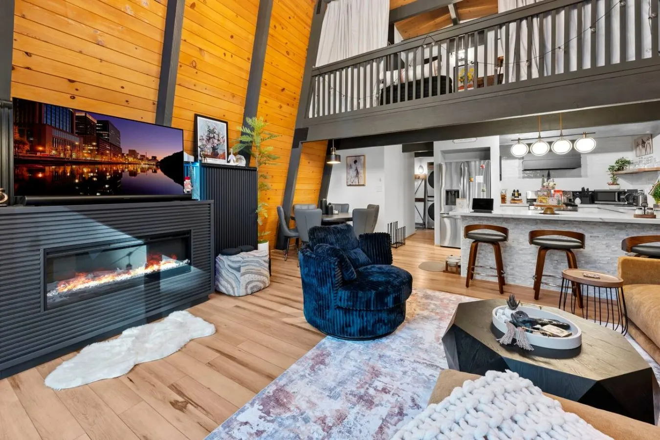 Serenity Cabin, Walk to Slopes, Hot tub, Fire Pit 15