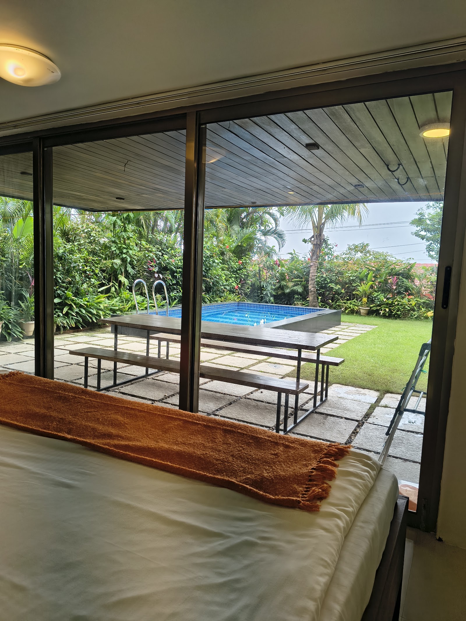 SeaView by Roamigo Stays 4BHK pvt Pool Reis Magos — photo 2
