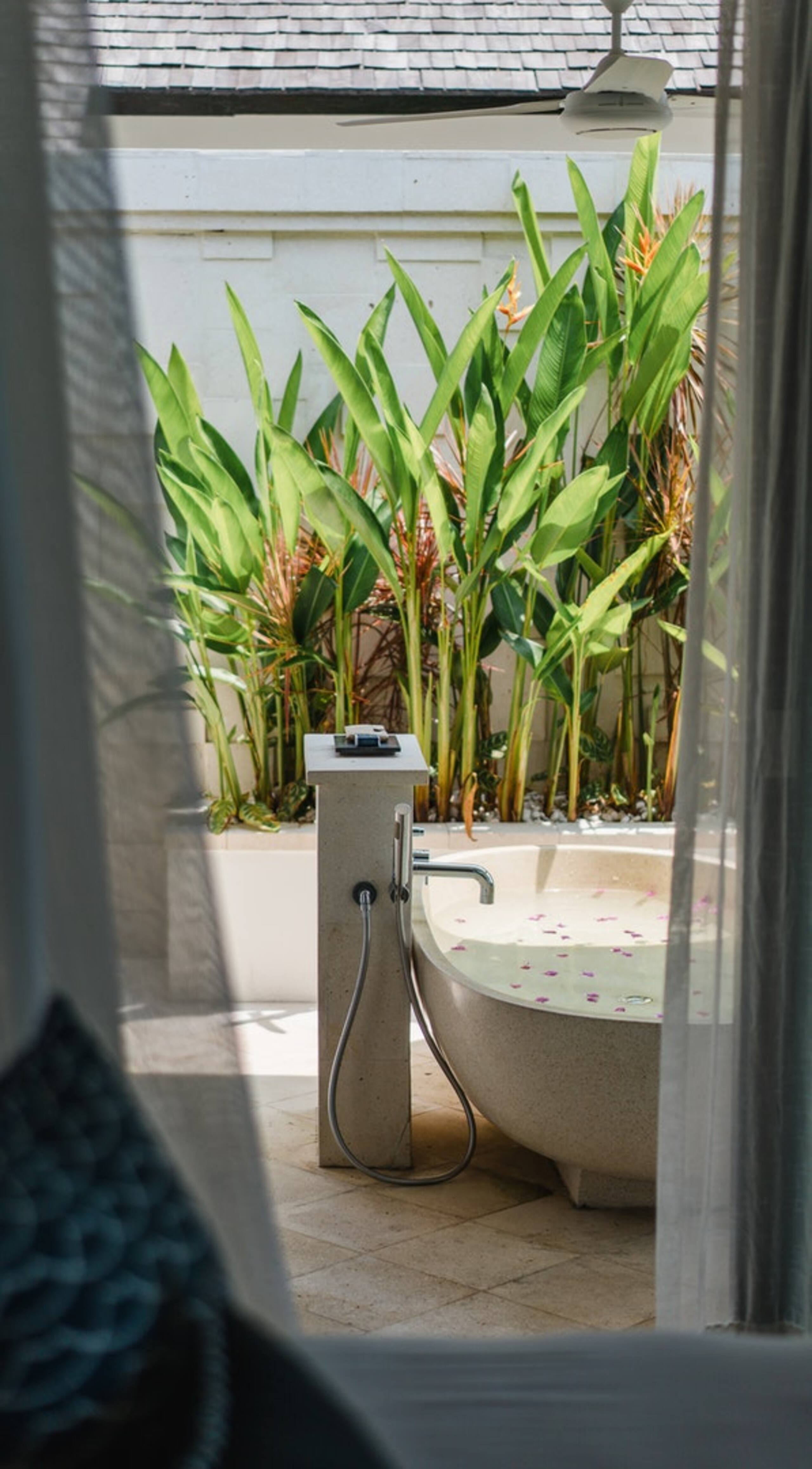 Batu Karang - Superior 1BRV with Plunge Pool — photo 4