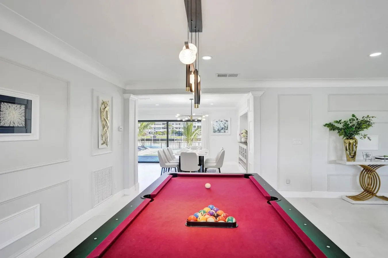 Monthly - Waterfront Escape w Pool, Dockside Lounge & Games 10