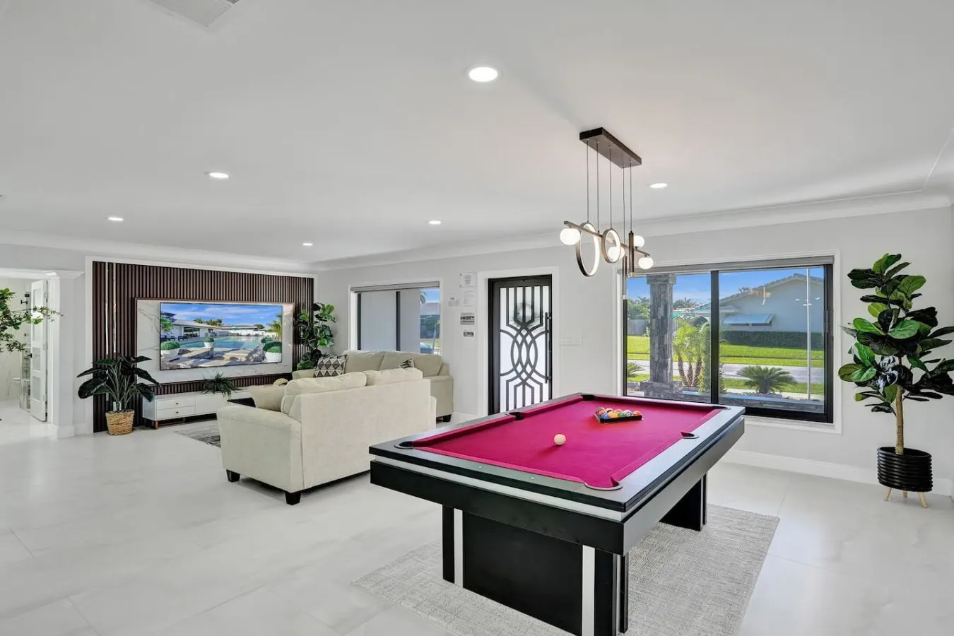 Monthly - Waterfront Escape w Pool, Dockside Lounge & Games 12