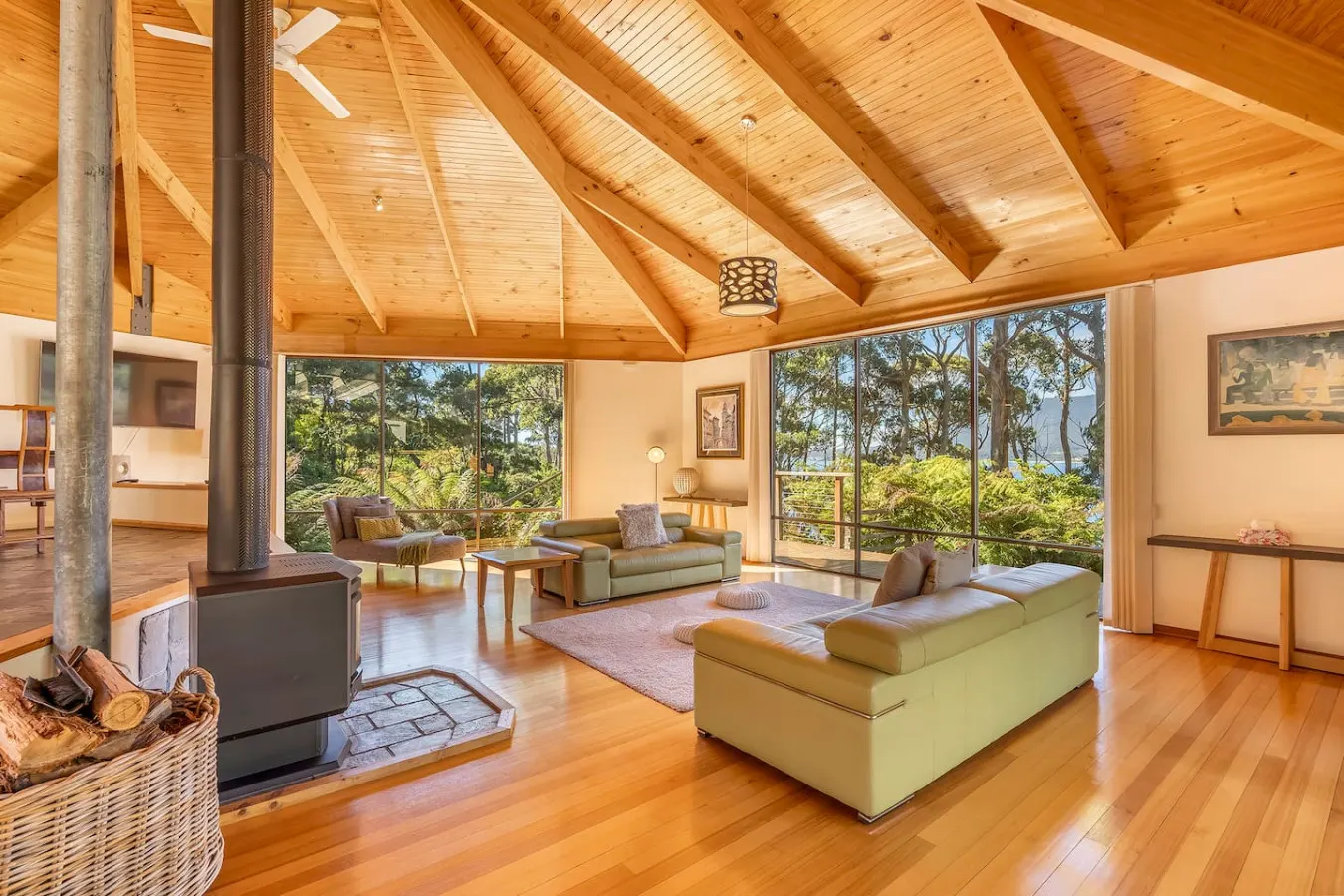 Osprey Lodge 9