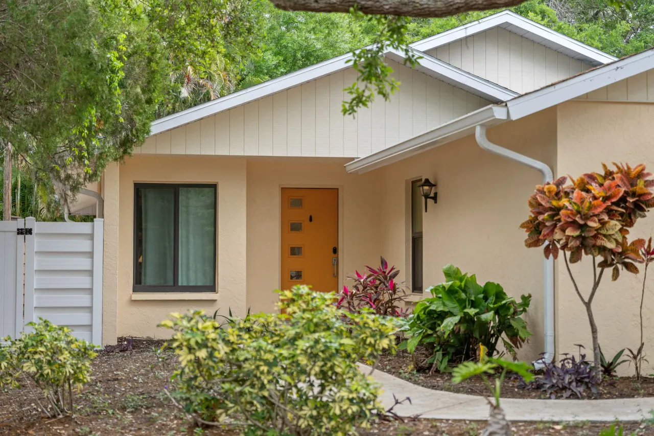 Tropical Retreat near Sarasota Downtown 6
