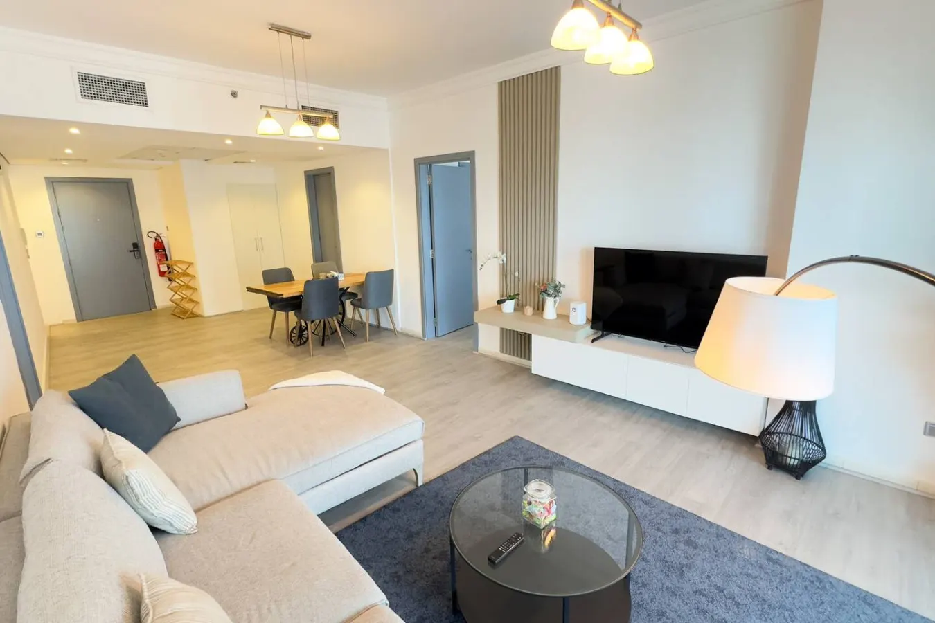 Jumeriah Lake Tower - Lake View - 2 Bedroom (JLT) 18