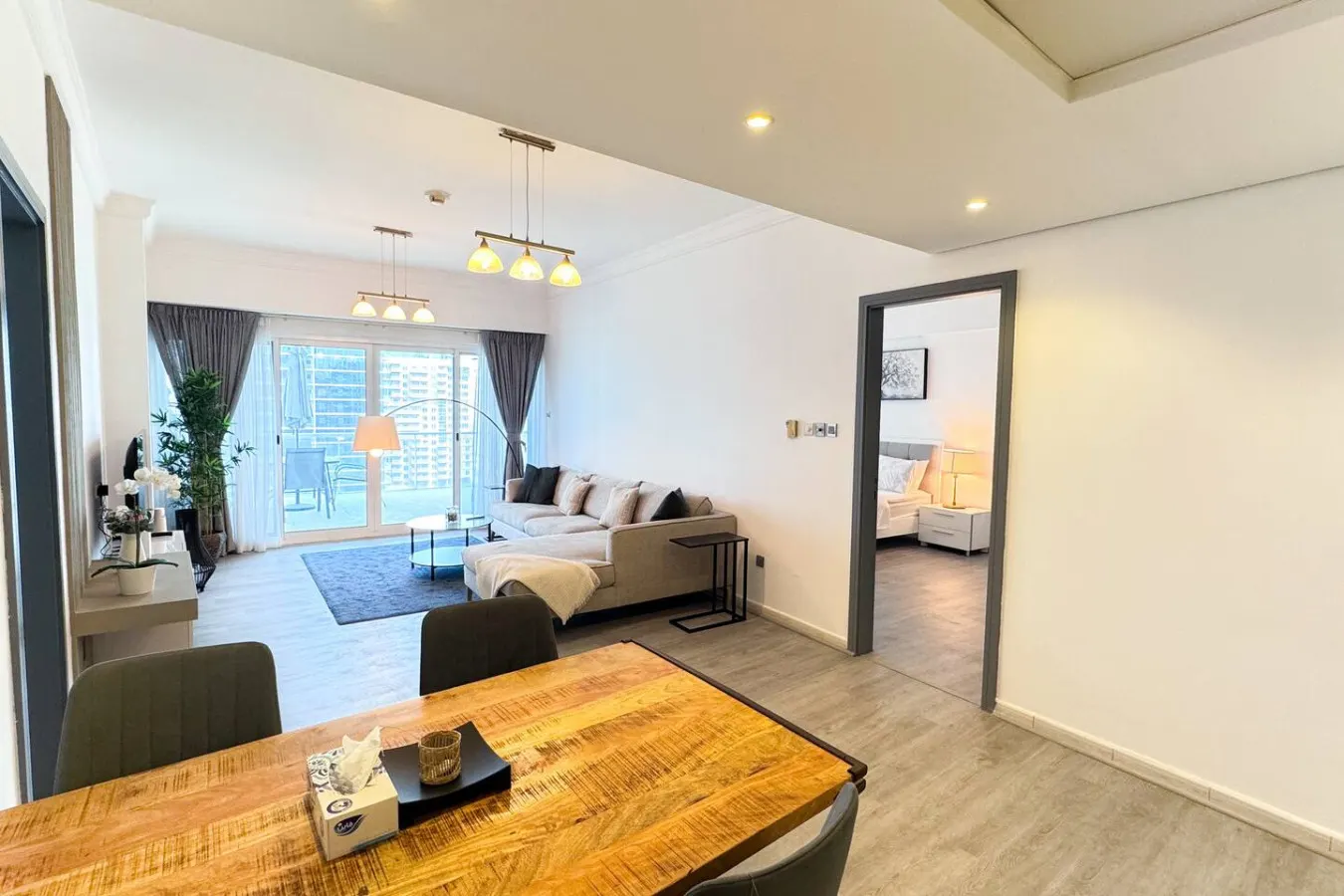 Jumeriah Lake Tower - Lake View - 2 Bedroom (JLT) — photo 3