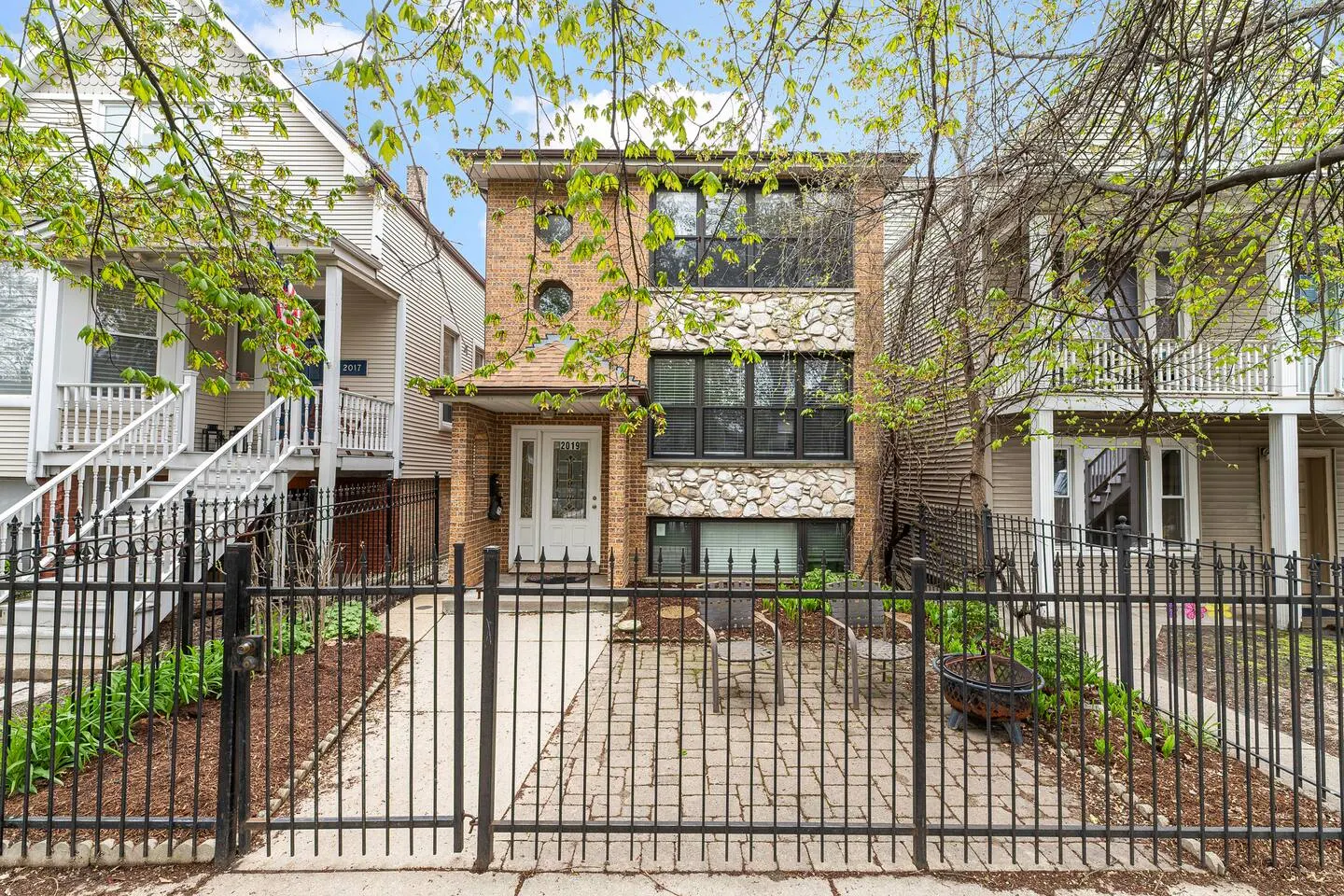 Fabulous 3 Bedroom in the Heart of North Center 16