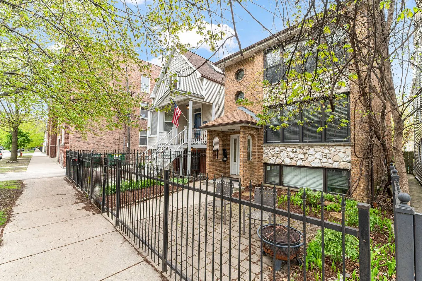 Fabulous 3 Bedroom in the Heart of North Center 17