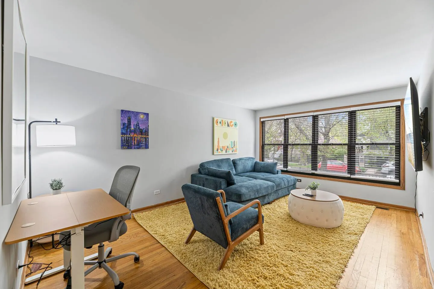 Fabulous 3 Bedroom in the Heart of North Center 3