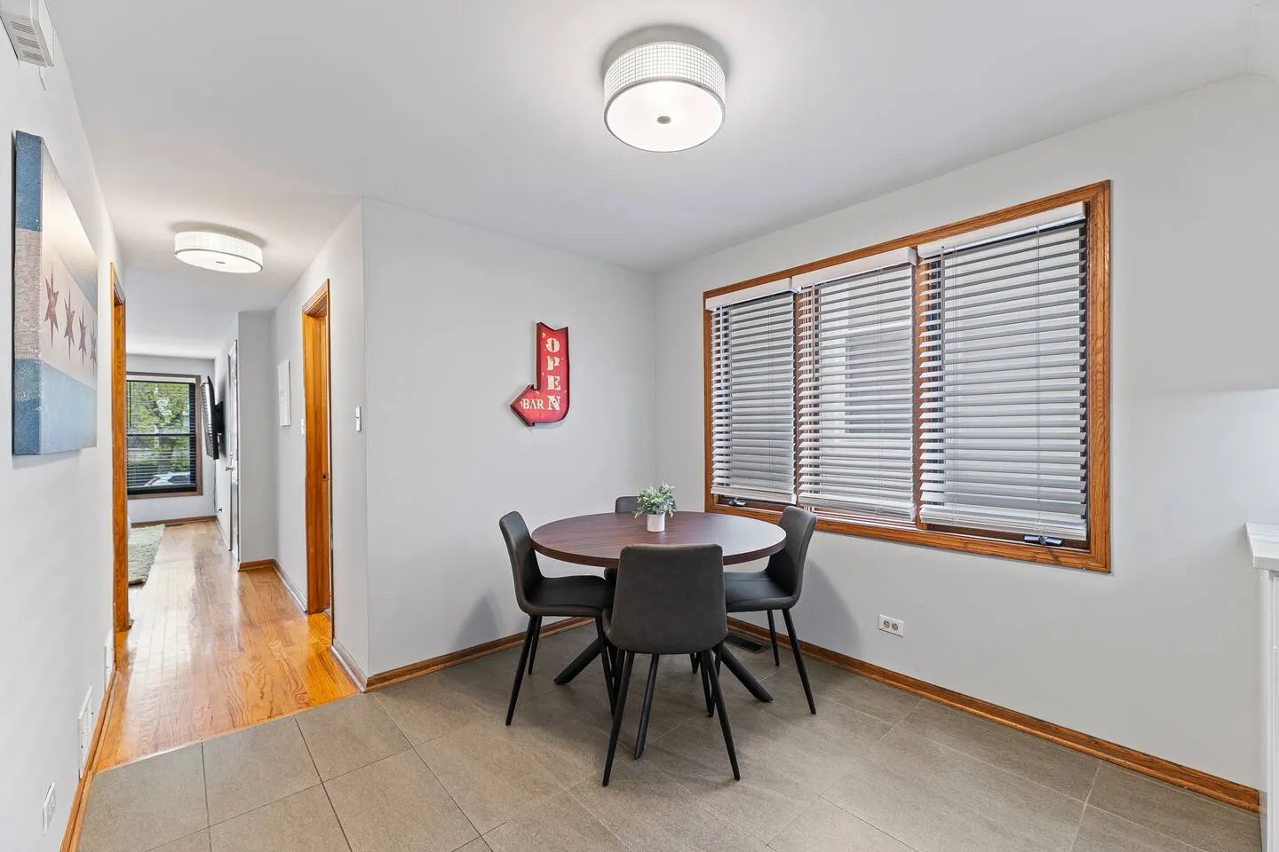 Fabulous 3 Bedroom in the Heart of North Center 7