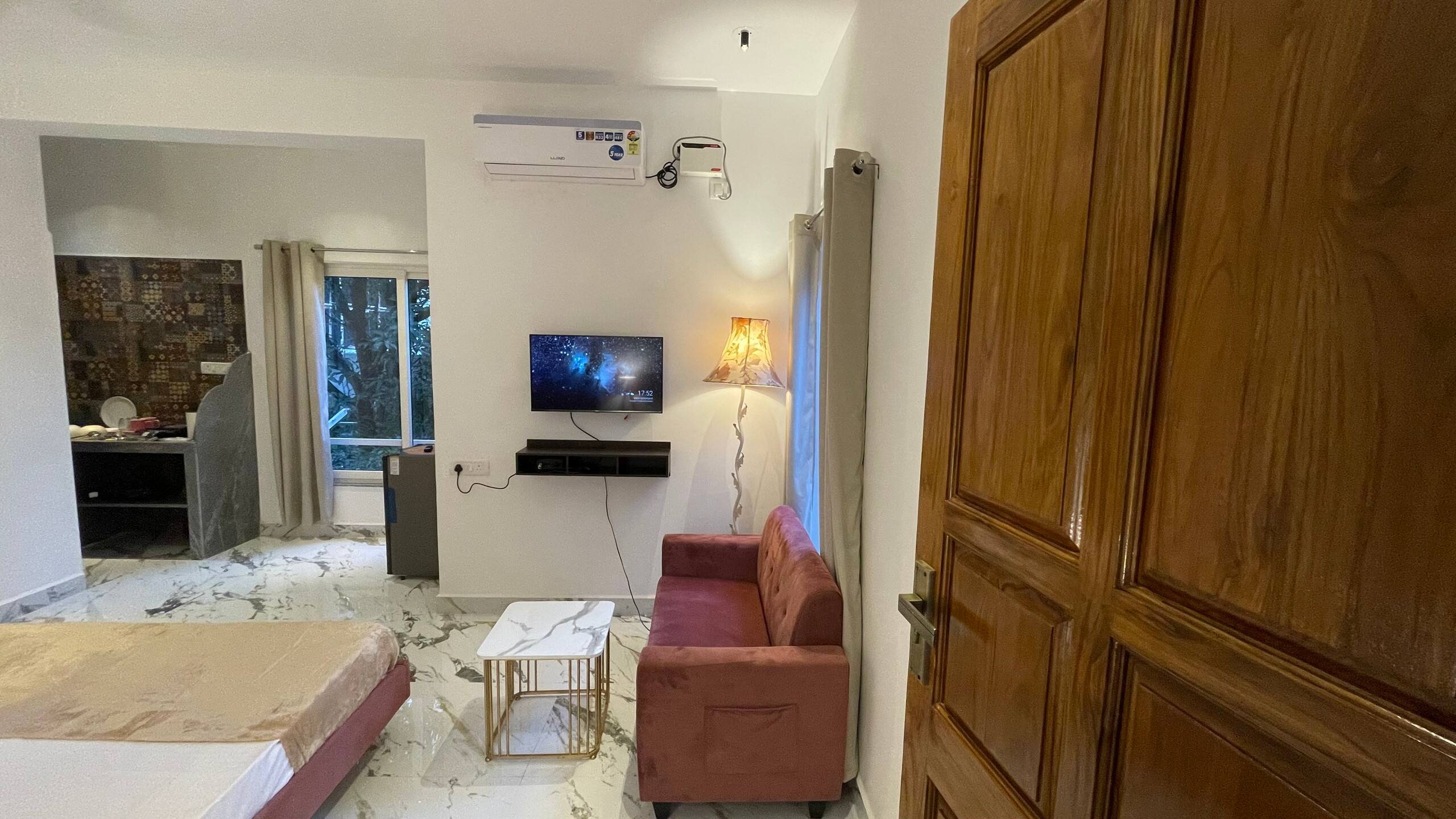 Studio C5(Beach/kitchen/Inverter/Wi-fi)stawil apt 15