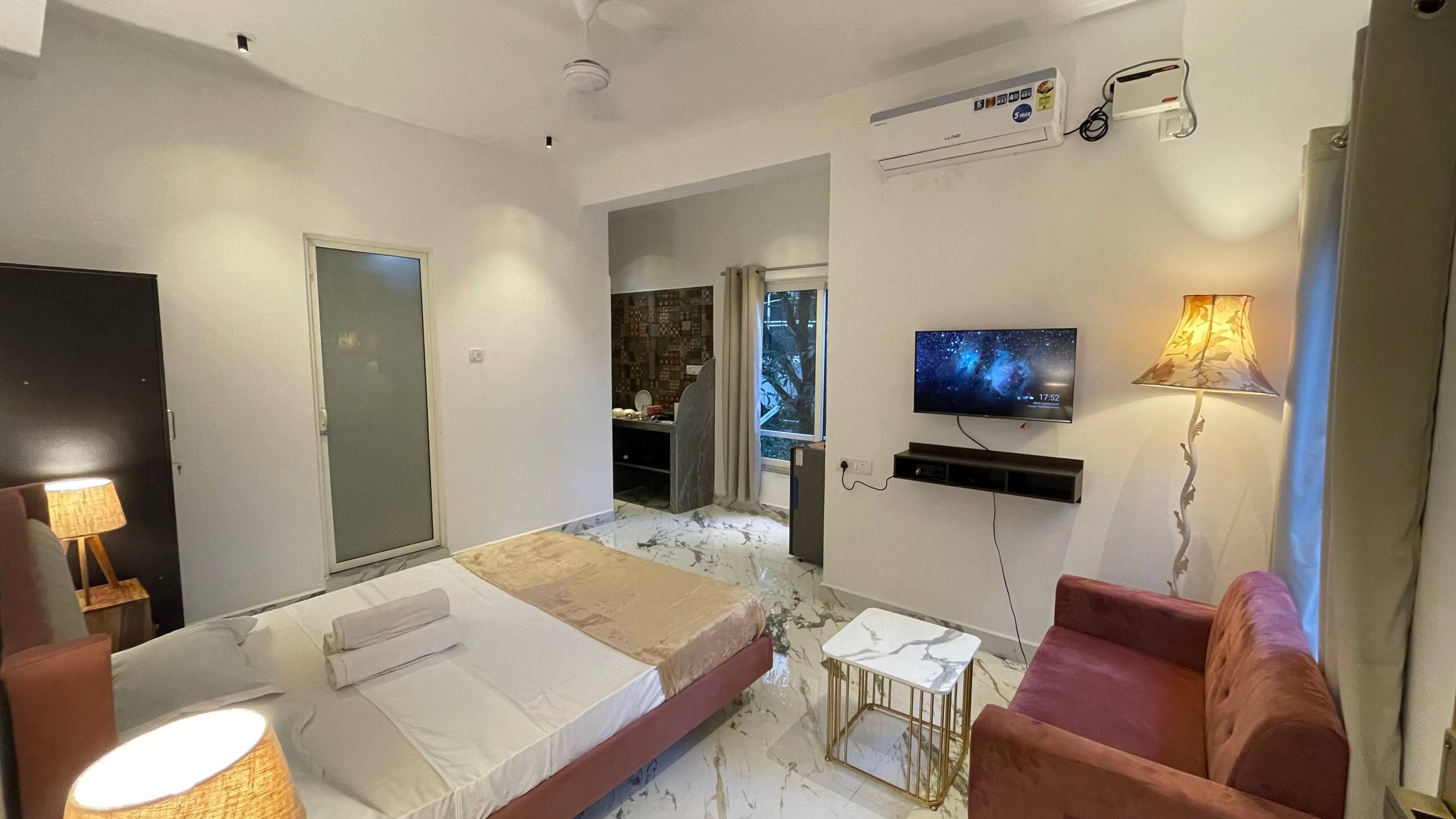 Studio C5(Beach/kitchen/Inverter/Wi-fi)stawil apt 38