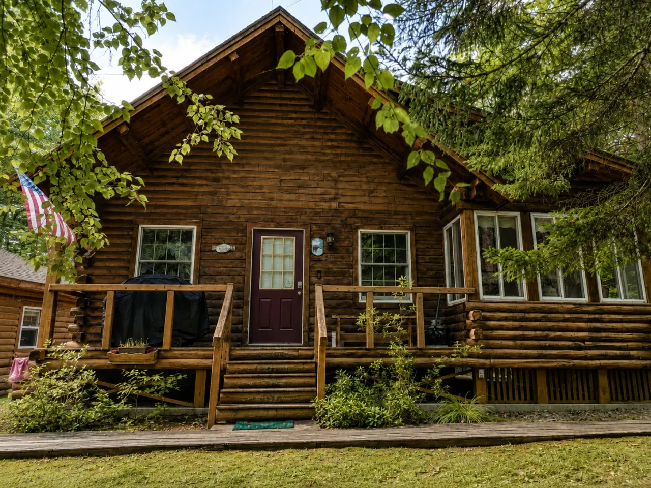 Village Pines Cabin 9