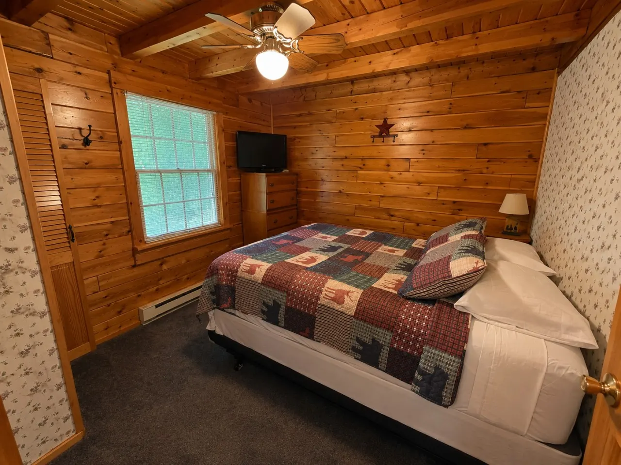 Village Pines Cabin 15