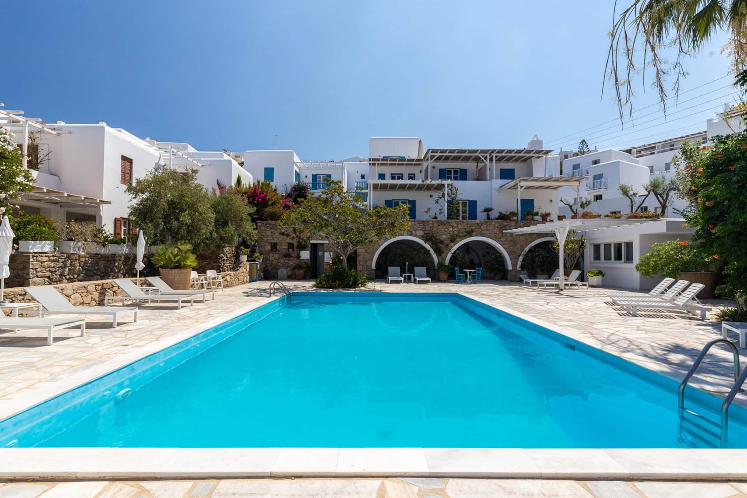 Private Town Residence Apartment by Mykonos Eight 18
