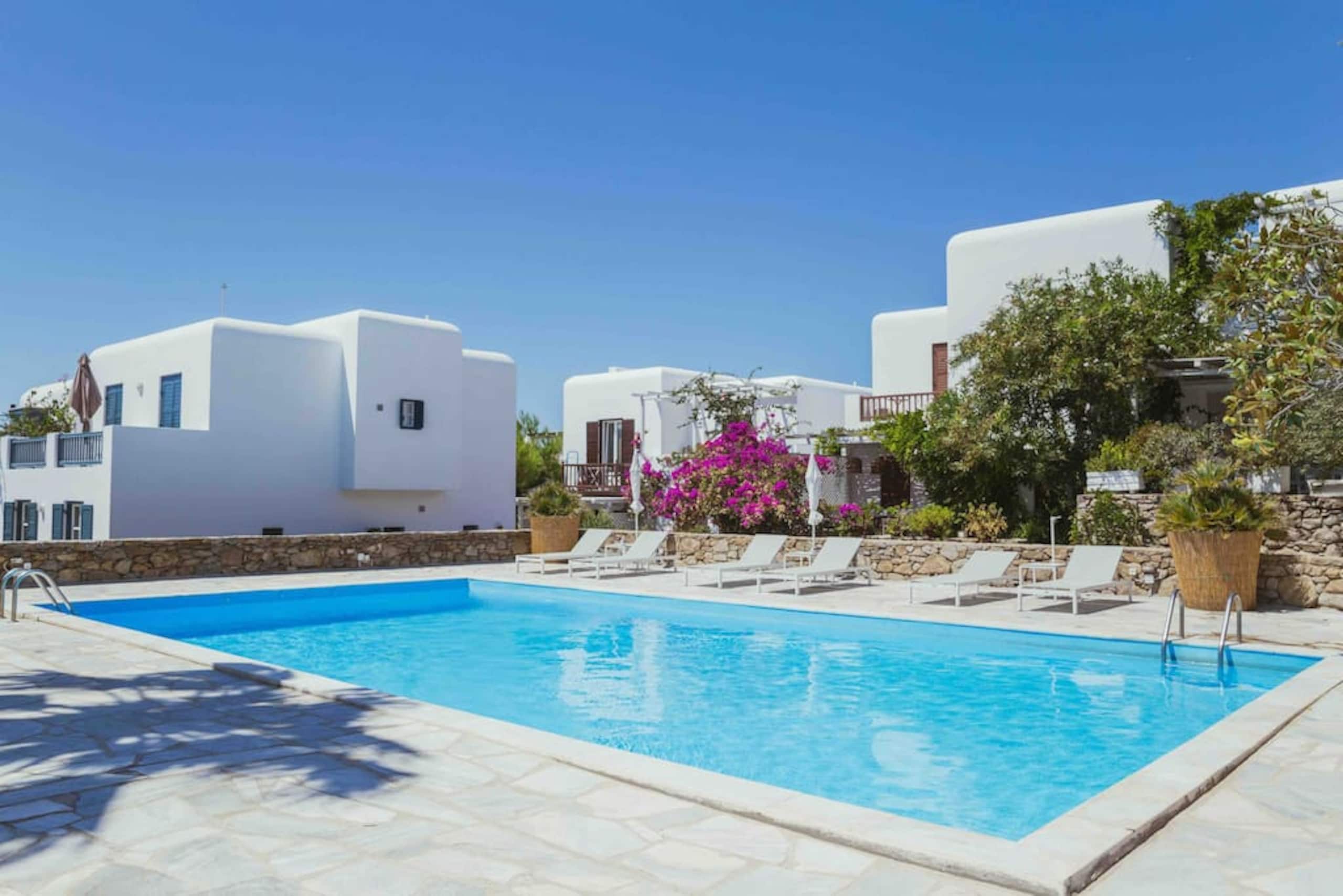 Private Town Residence Apartment by Mykonos Eight 19