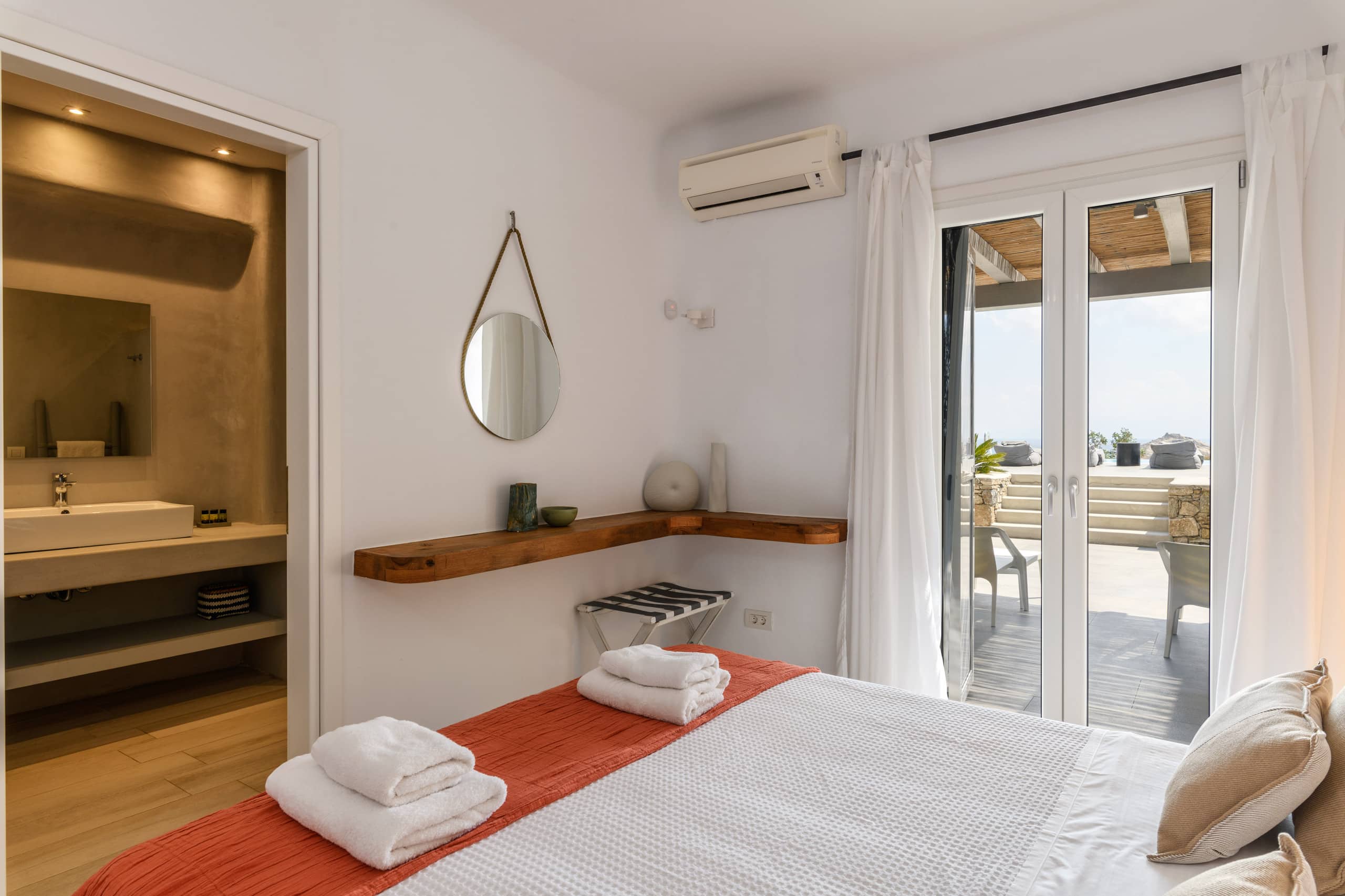 Beachfront Villa Angelika/Pink Pelikan Privatepool 35
