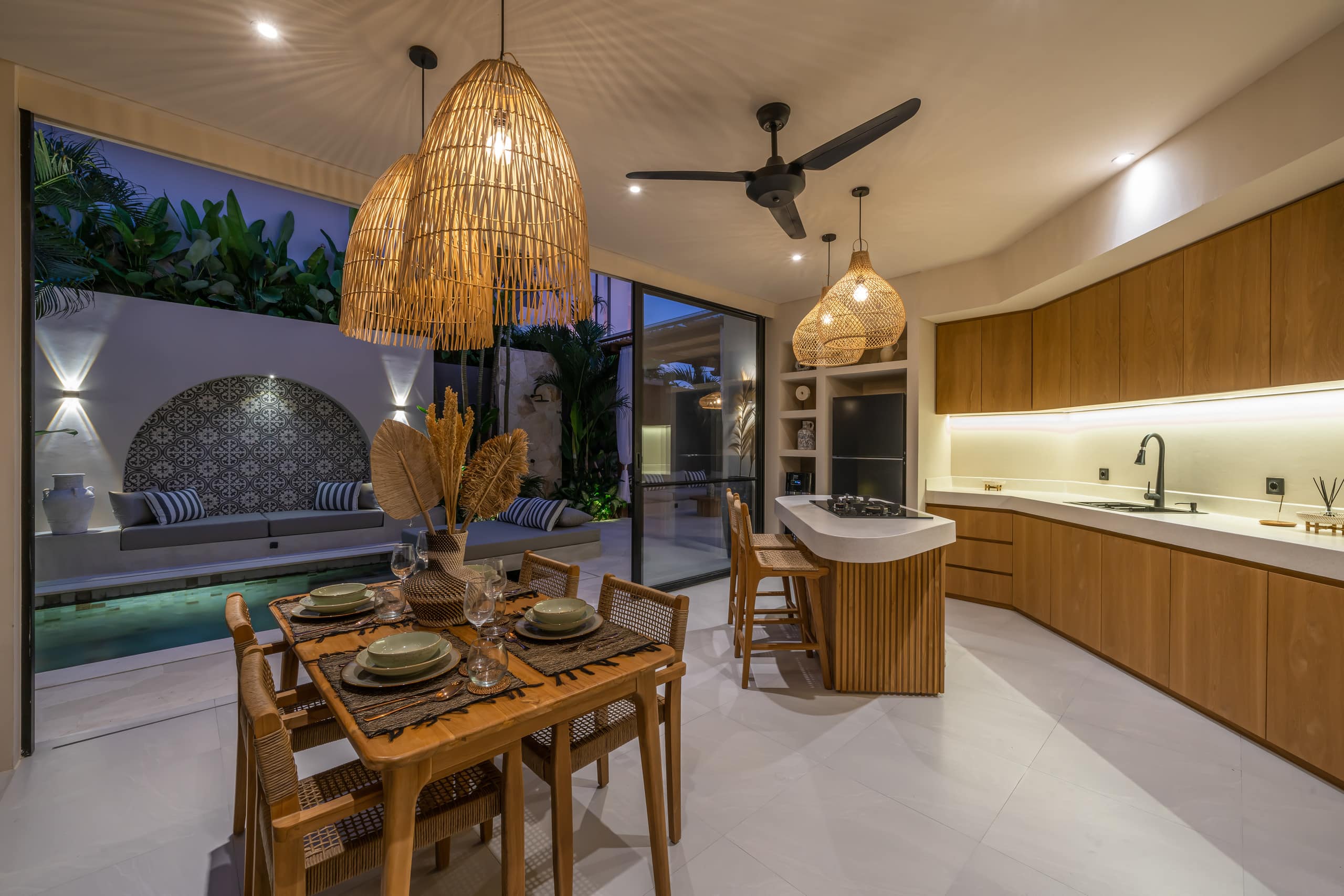 Trendy 2BR Villa with Upscale Charm in Pererenan! 22