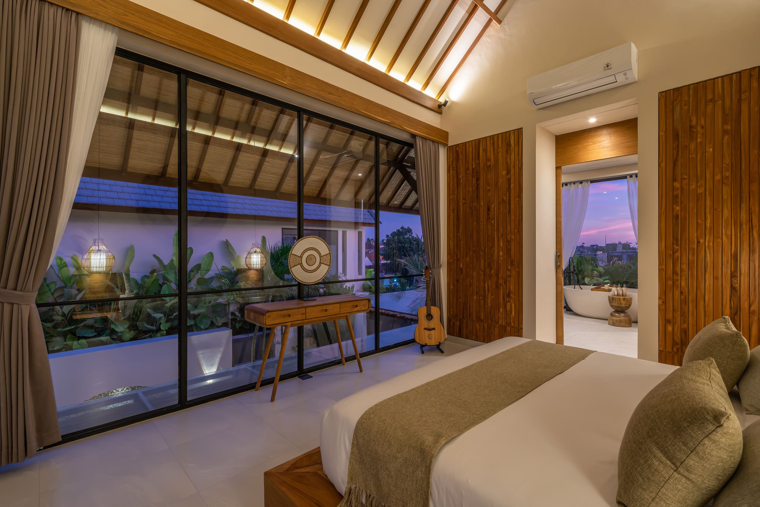 Trendy 2BR Villa with Upscale Charm in Pererenan! 38