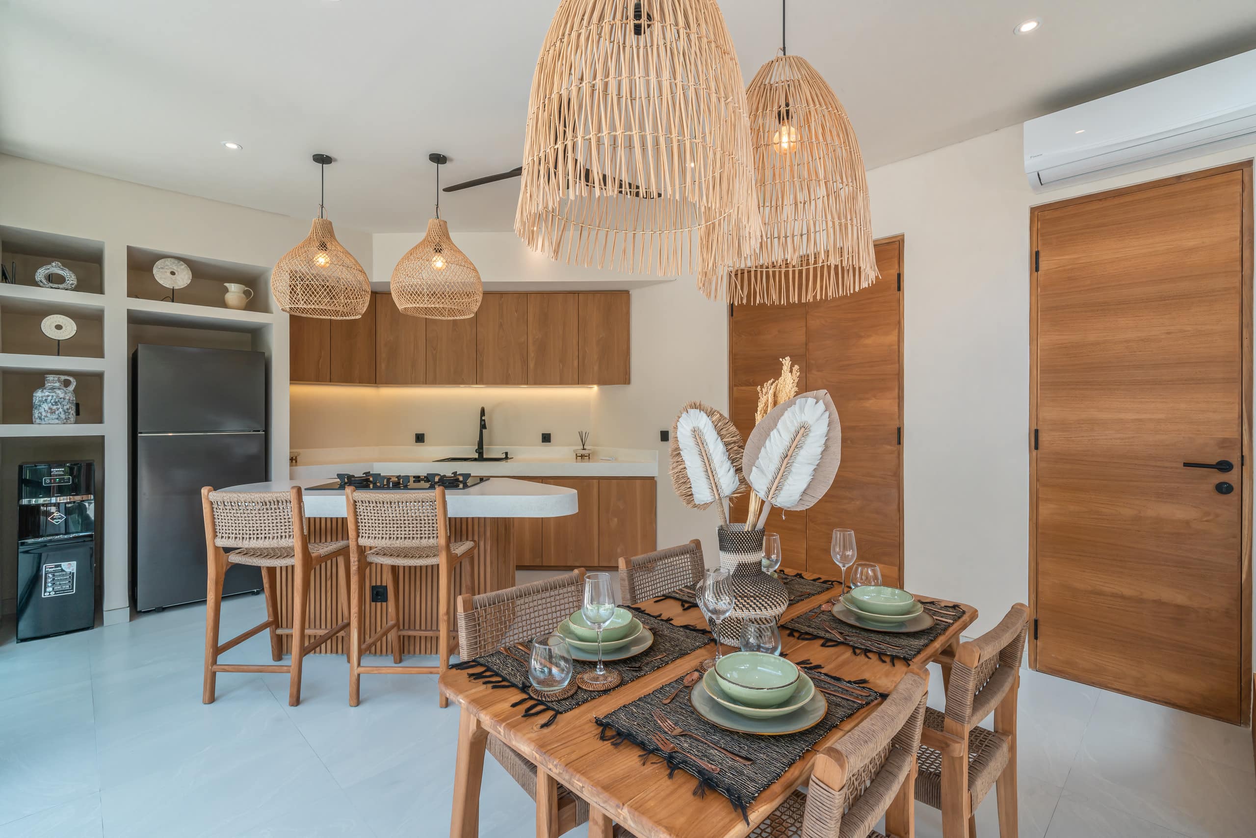 Trendy 2BR Villa with Upscale Charm in Pererenan! 16
