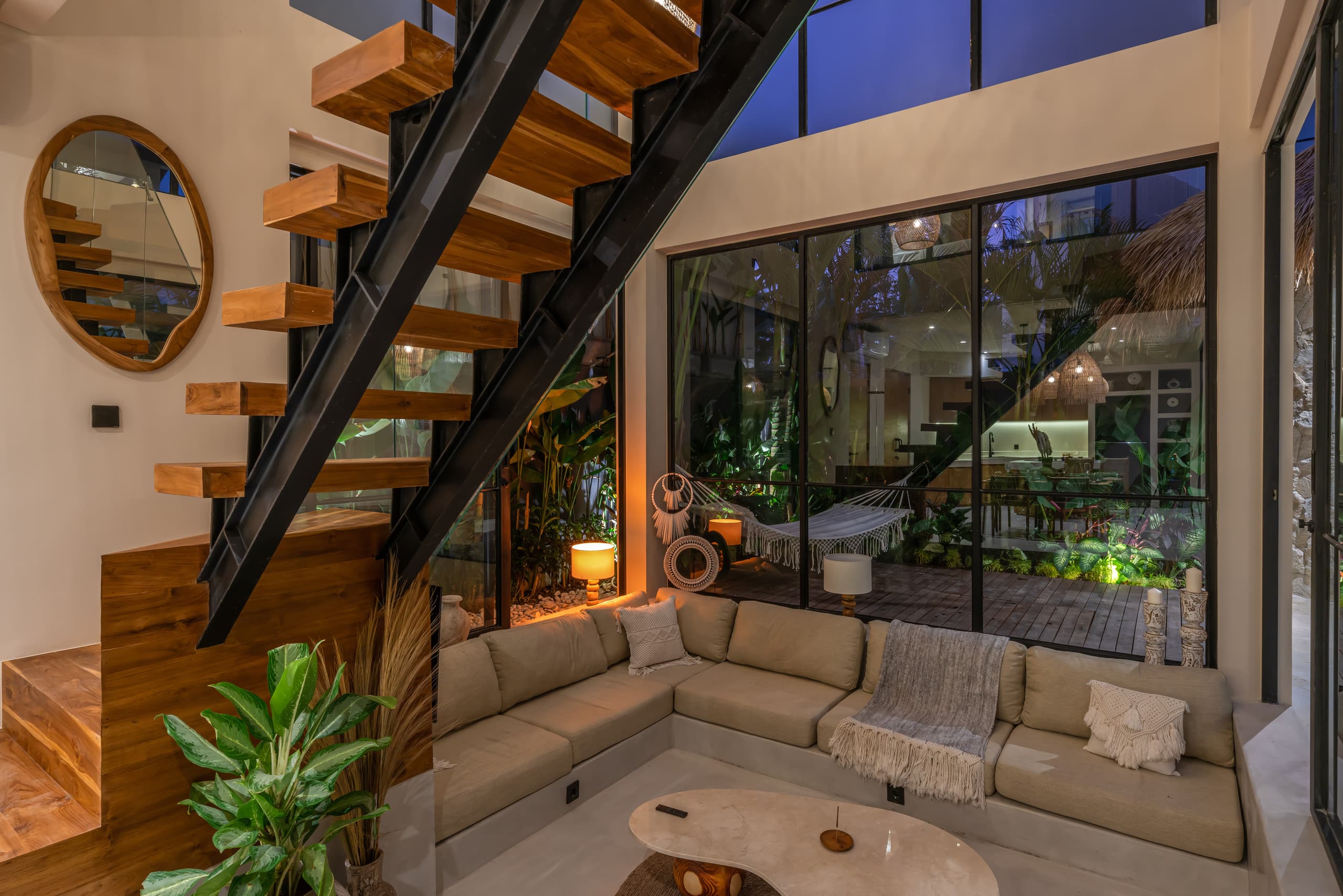 Trendy 2BR Villa with Upscale Charm in Pererenan! 12