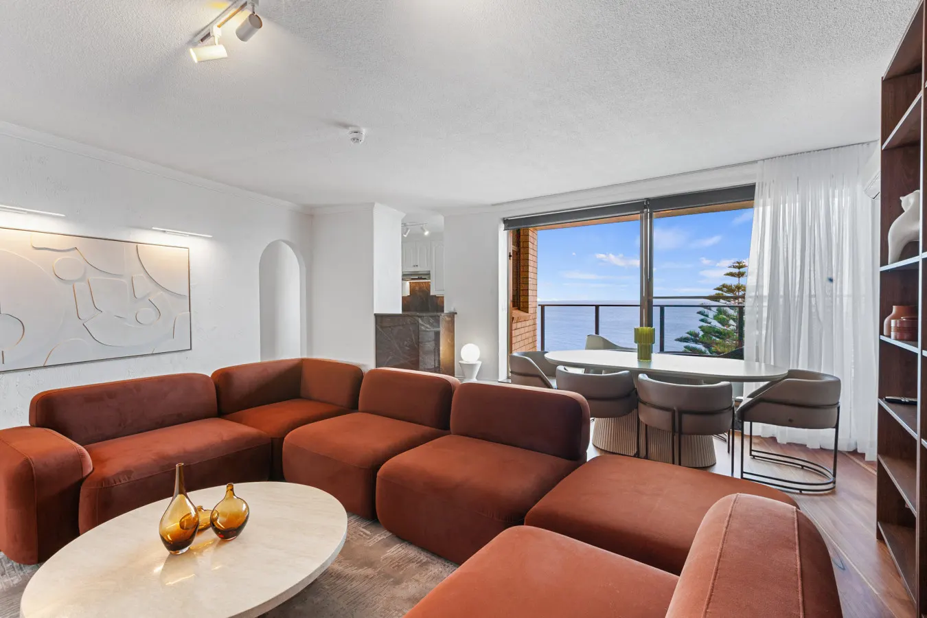 Oceanfront Retreat in Glenelg 4