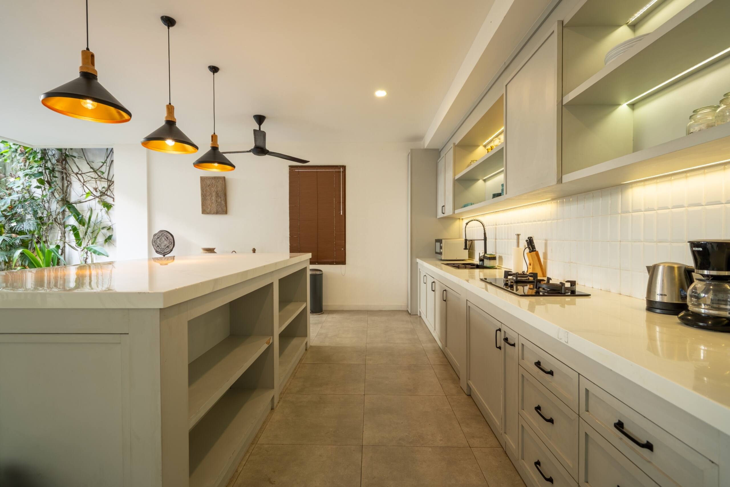 Green Moon 2 - 4BR with Pool and Rooftop, Berawa 12