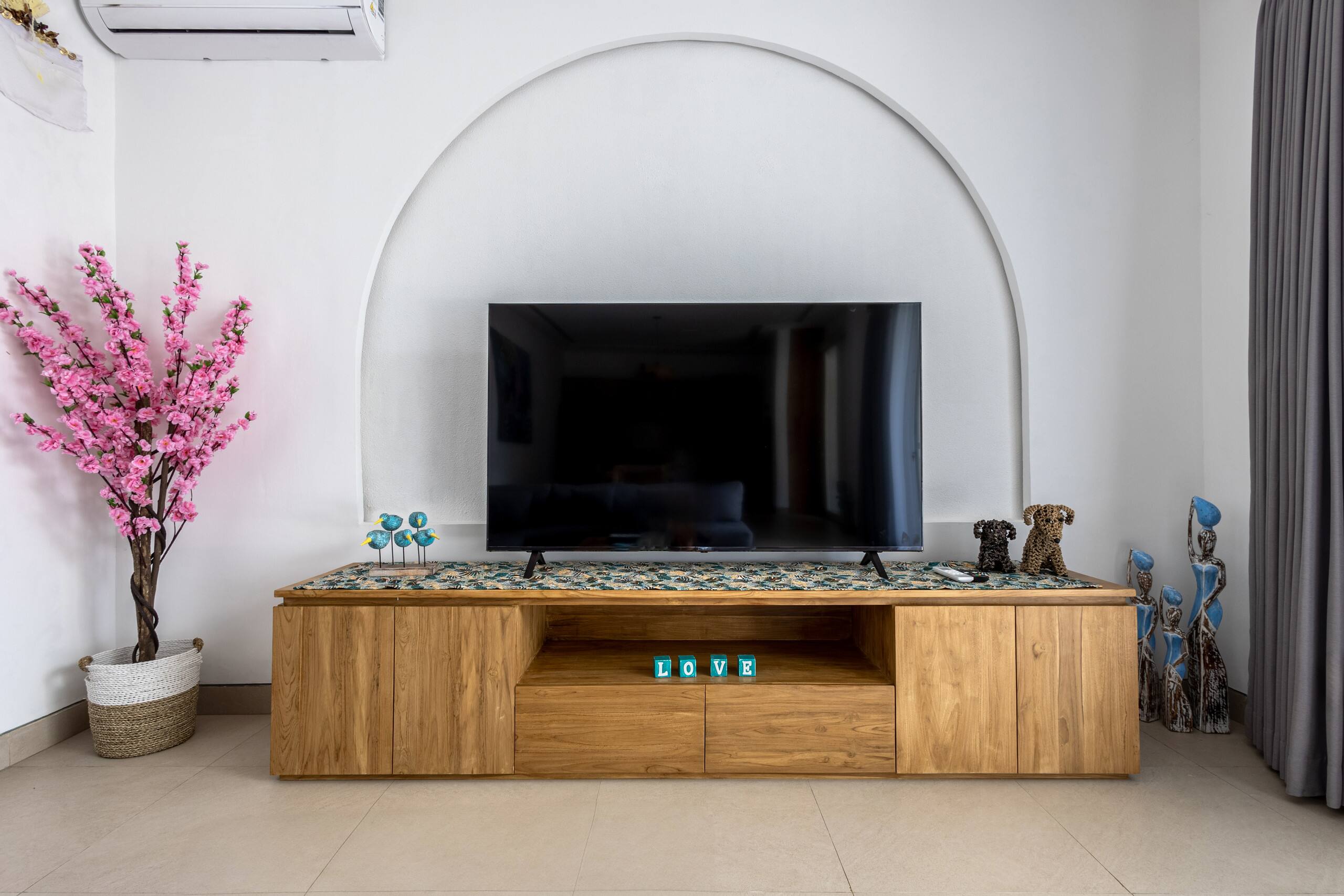 “Luxury 8BR Villa in Legian” 13