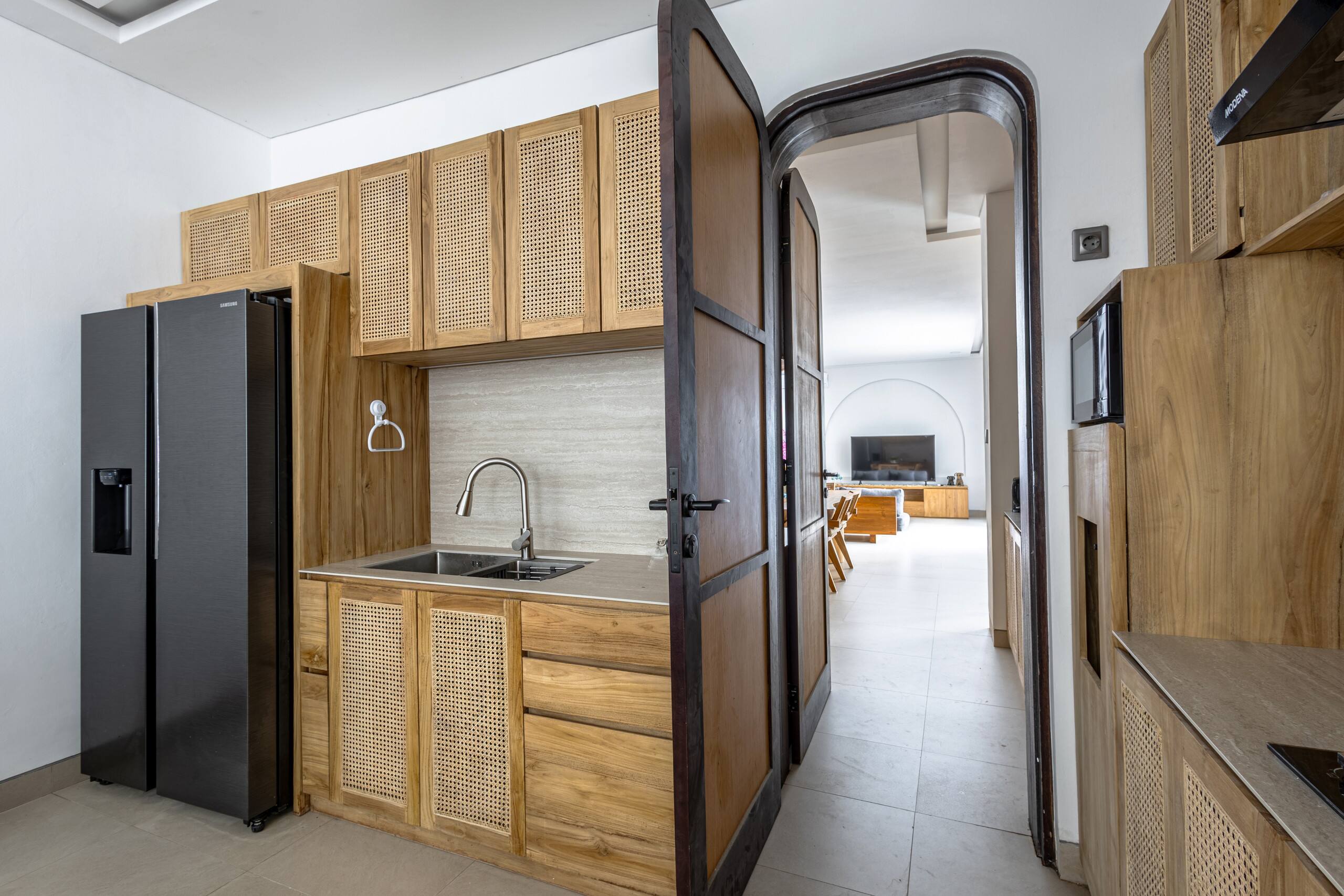 “Luxury 8BR Villa in Legian” — photo 2