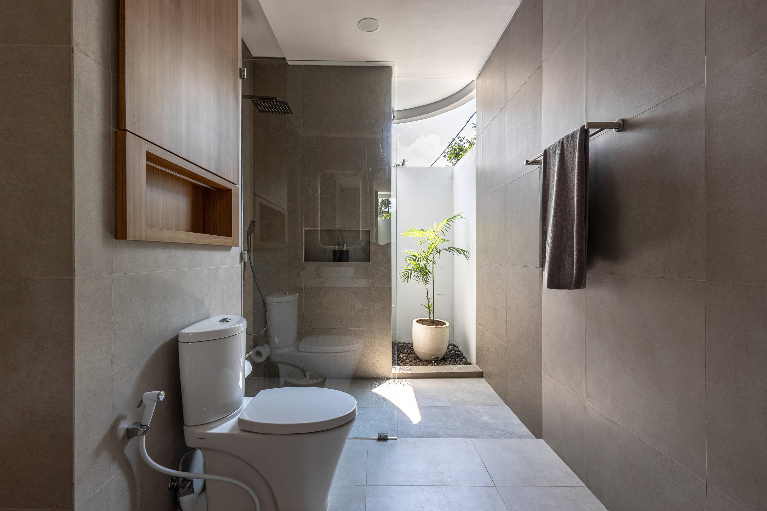 “Luxury 8BR Villa in Legian” 32