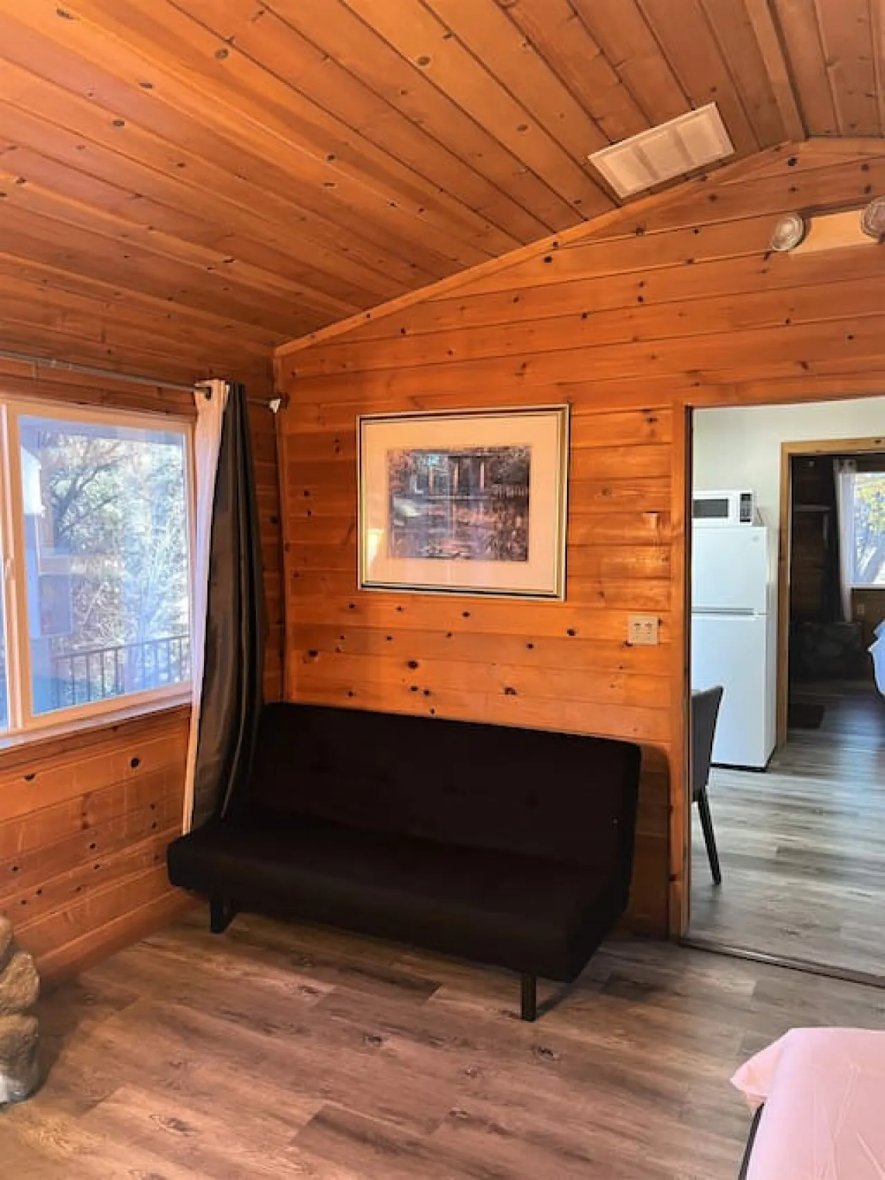 Cozy Lake-View Lodge Cabin #1 (2 BR Near Village) 6