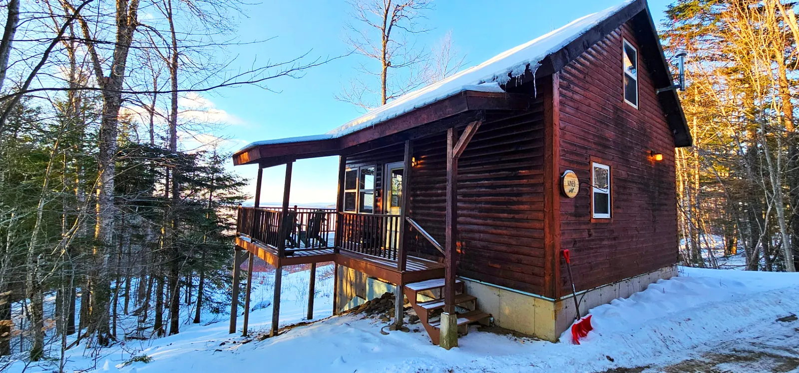 Kineo Cabin 10