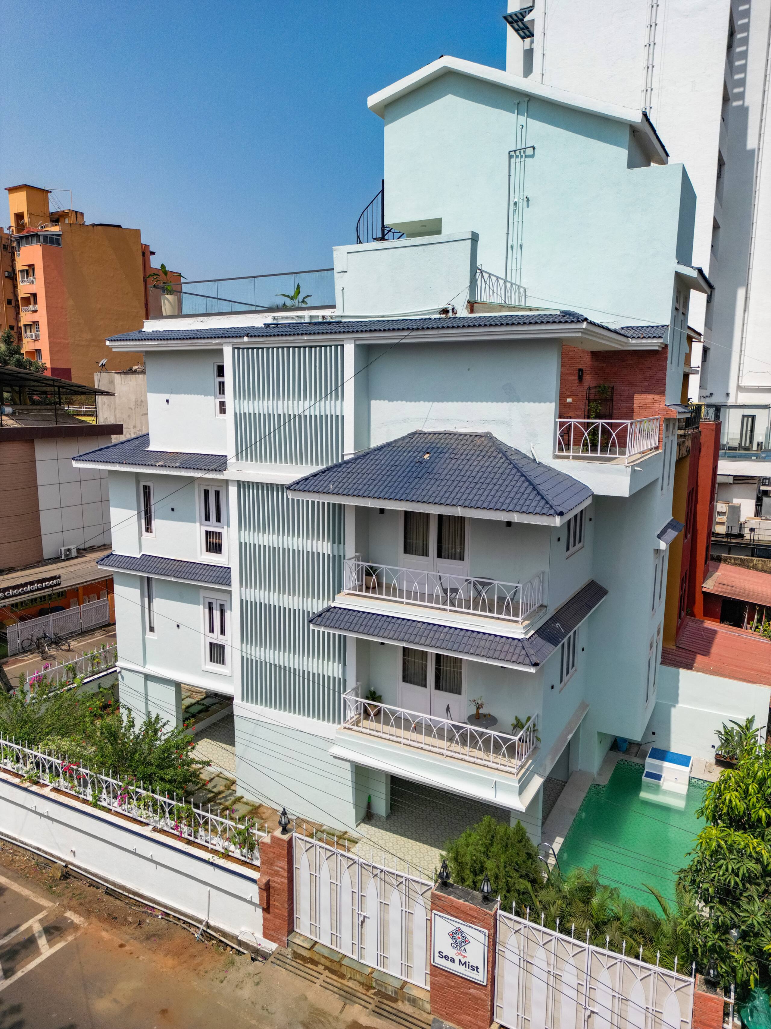 Sea Mist by Goa Signature Stays