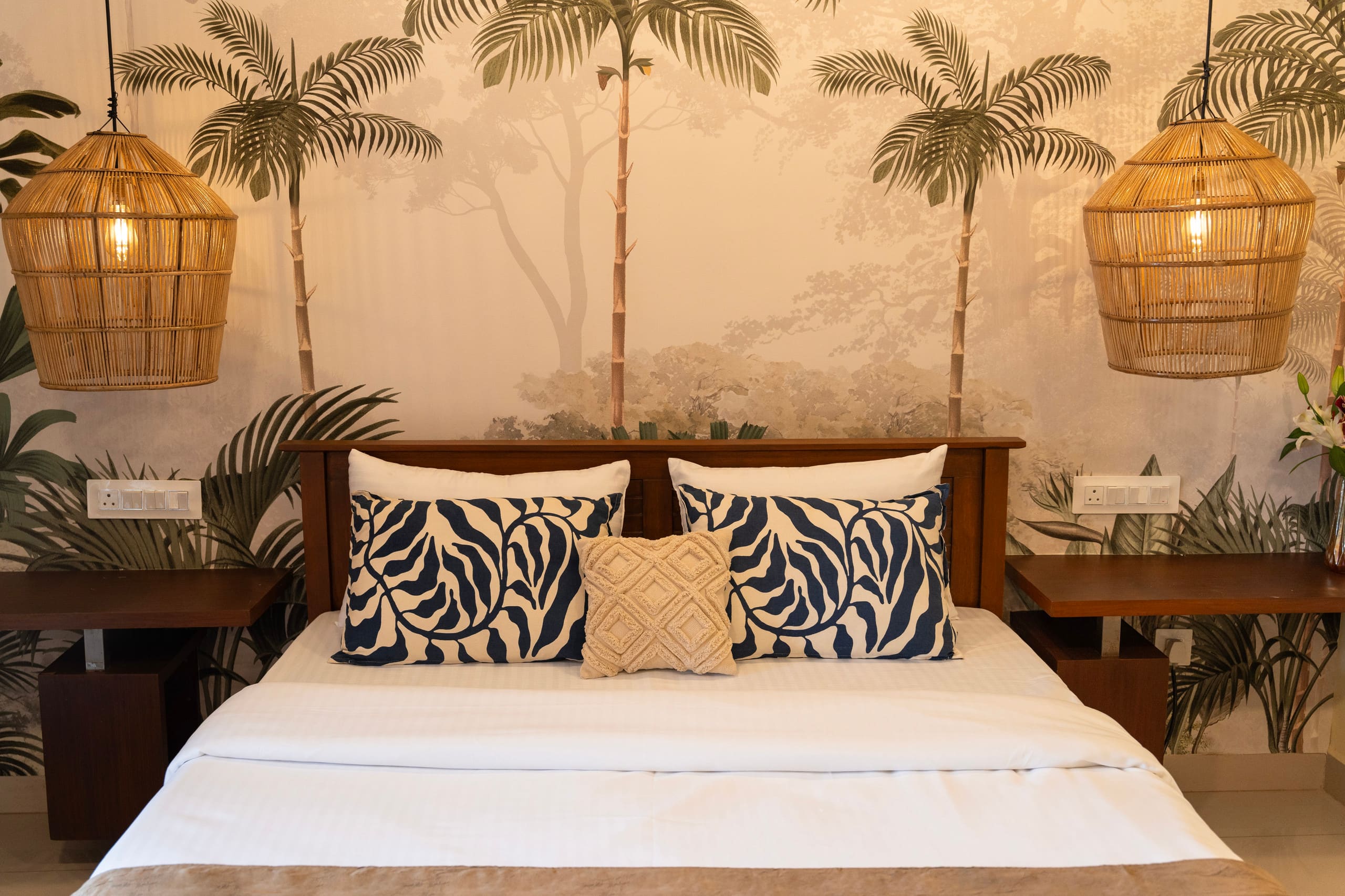 Sea Mist by Goa Signature Stays 16