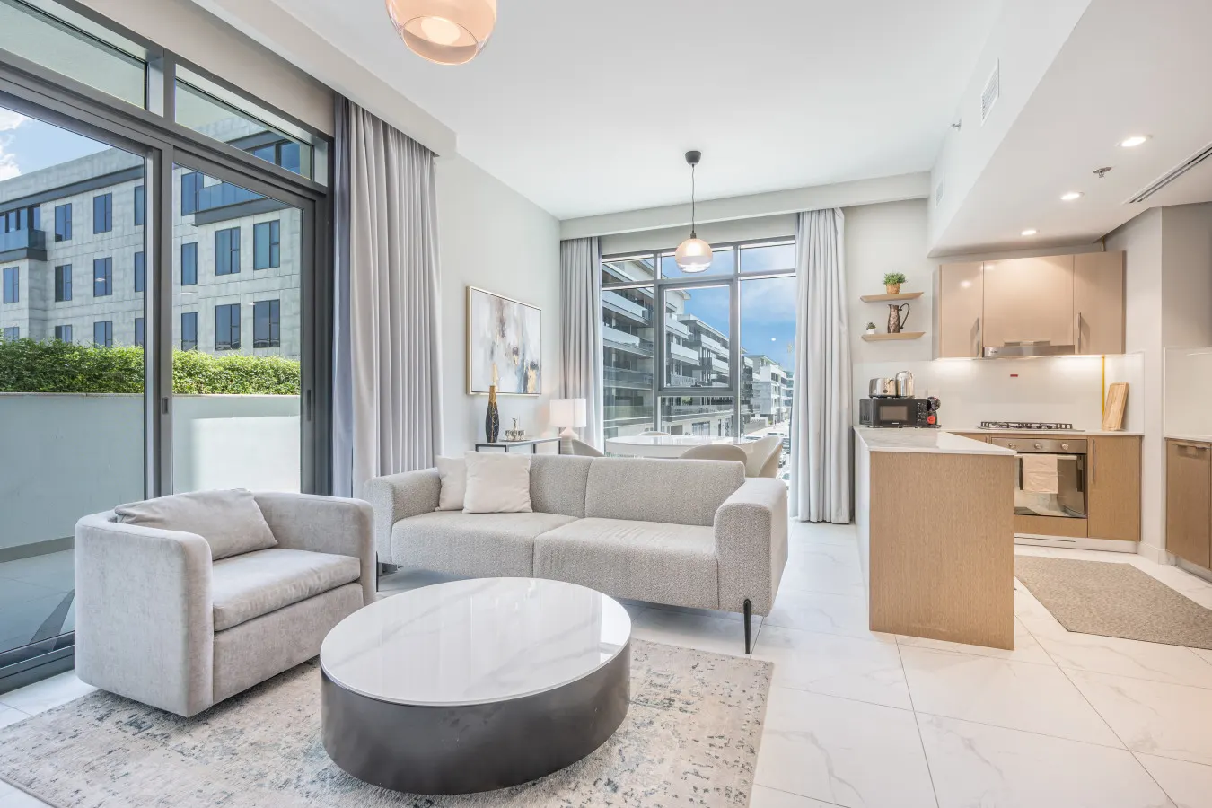 Modern Family Home w/ Dubai Skyline Views 9