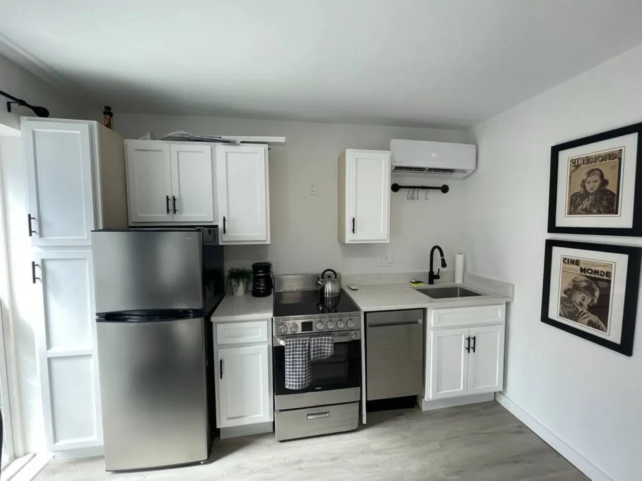 Cute Microapartment Walkable to Everything 10