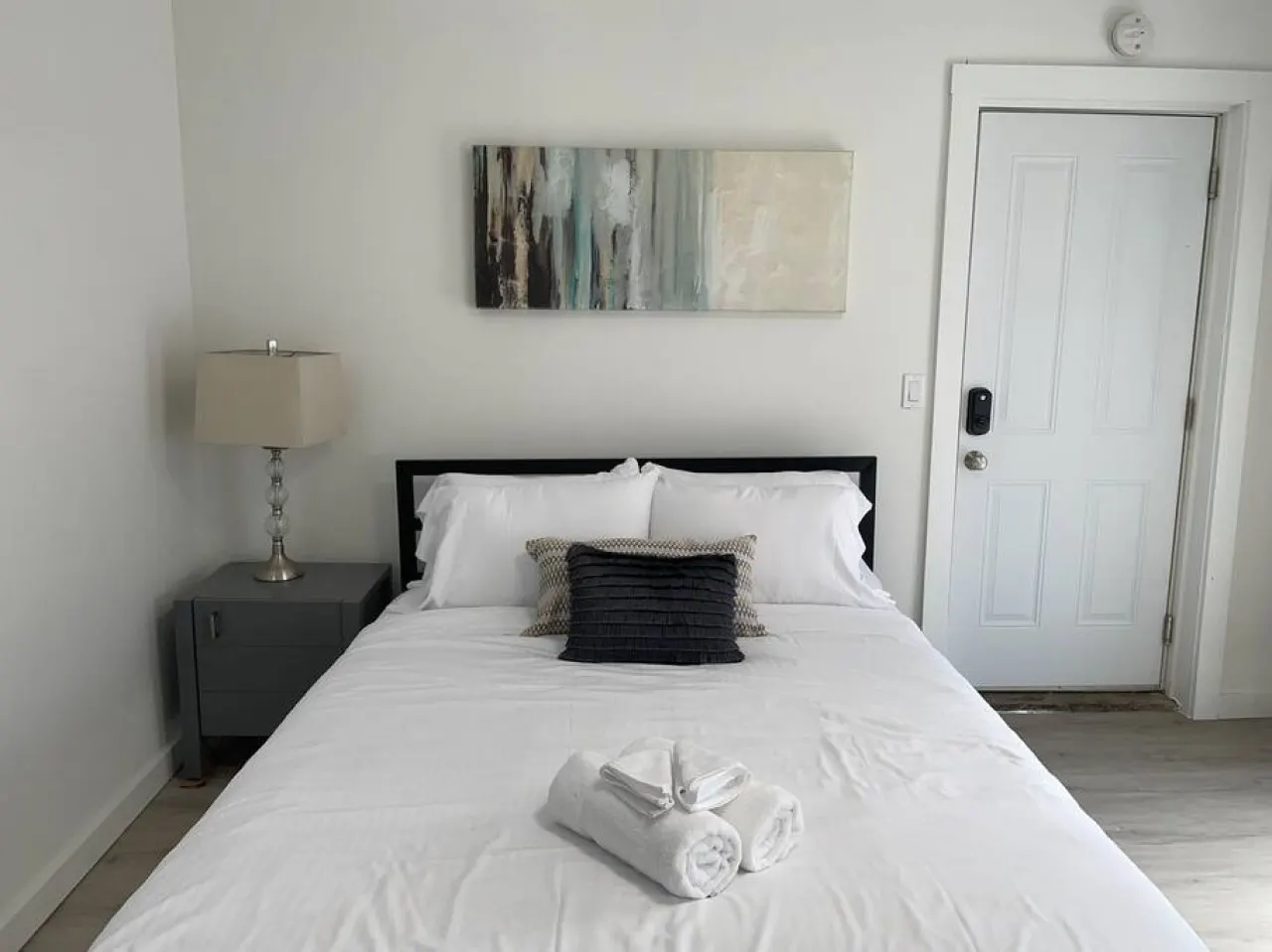 Cute Microapartment Walkable to Everything 6