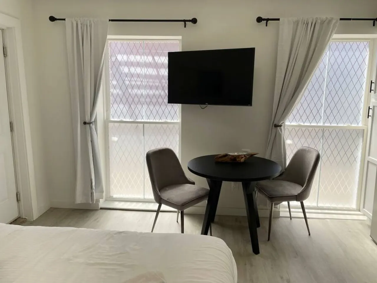 Cute Microapartment Walkable to Everything 8