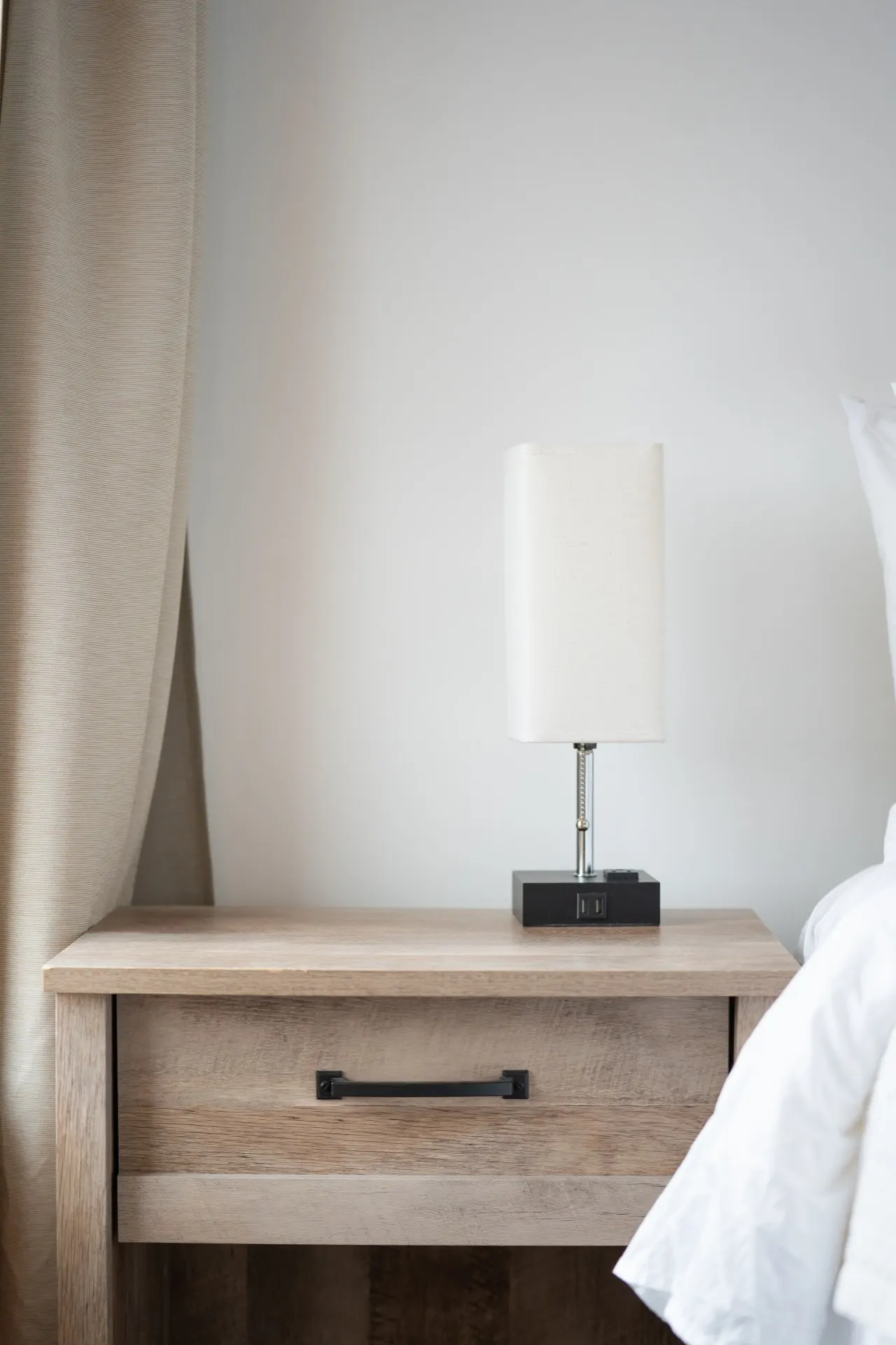Suite 8 at The Gem | Scenic Canmore Getaway — photo 4