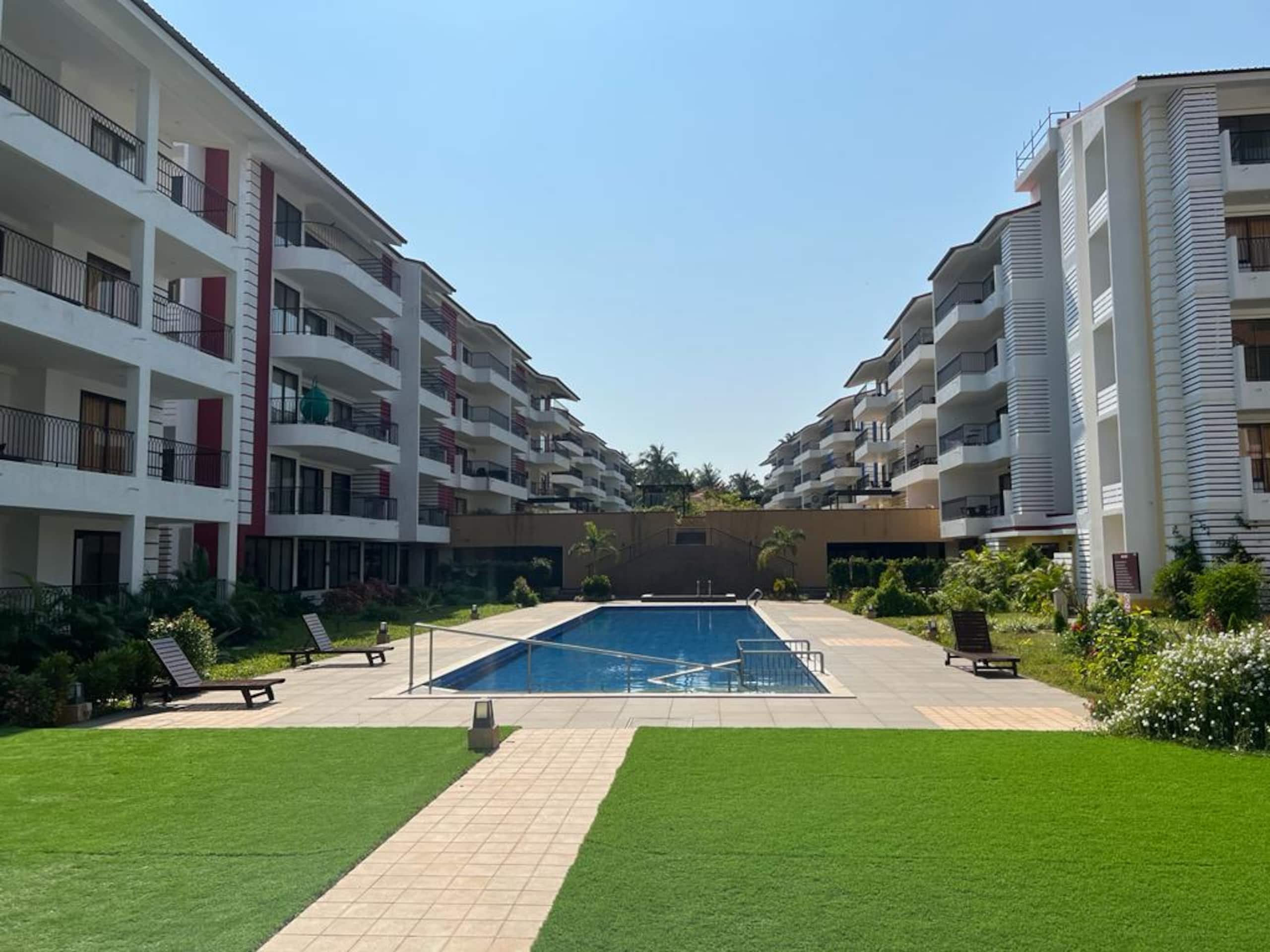 01-2bhk-2Pool, EV charging Parking Gym, Beach Goa 26