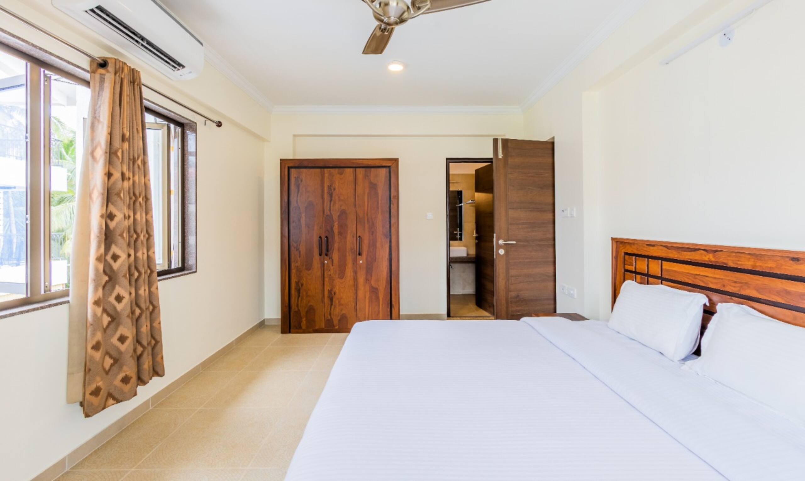 01-2bhk-2Pool, EV charging Parking Gym, Beach Goa 13