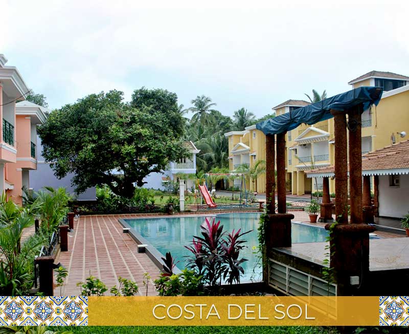 Costa Del Sol: 2BHK Escape with Pool & WiFi. 11