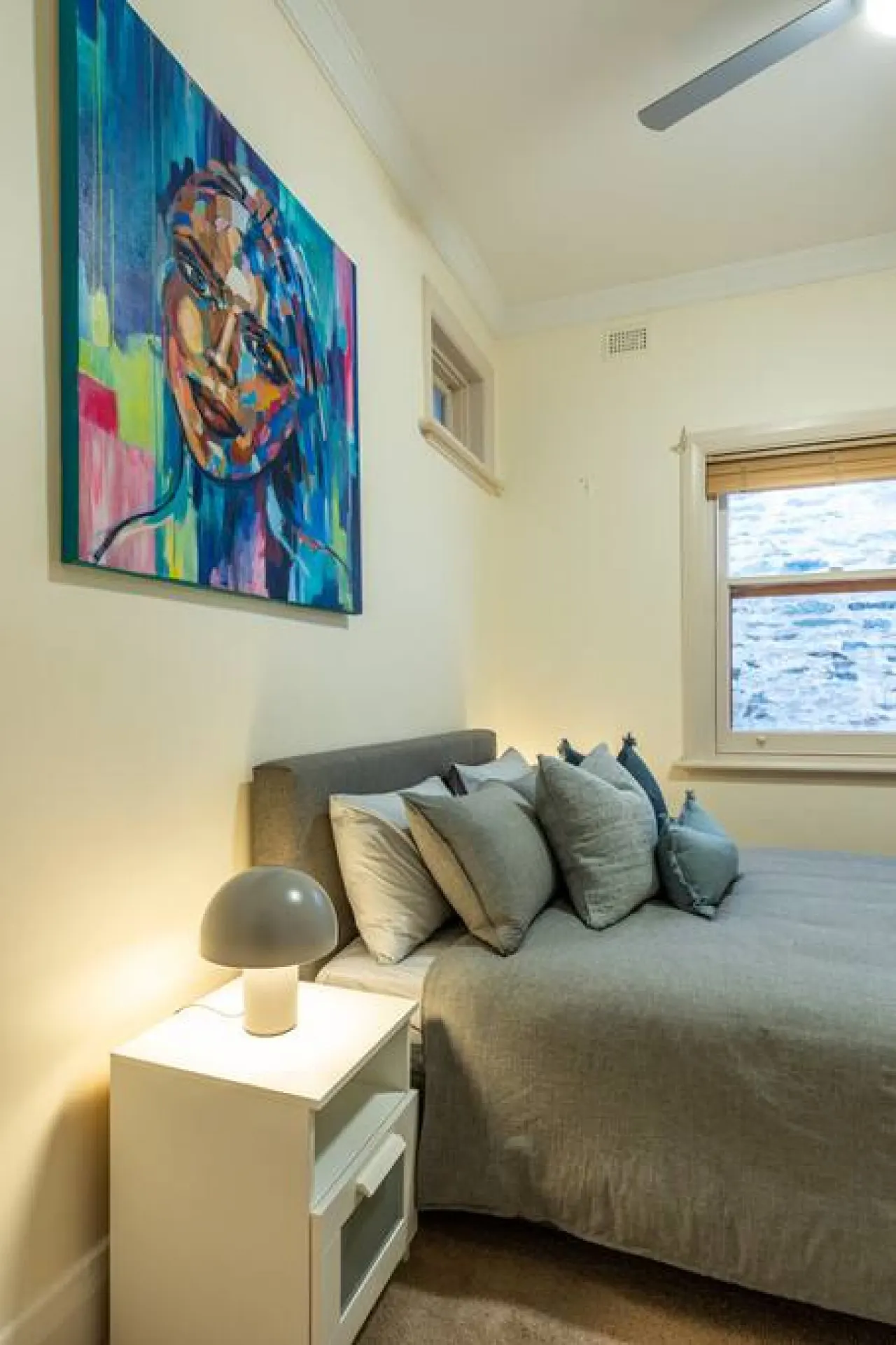 The Fourth @ Sussex House—Beach Ease off Jetty Rd 19