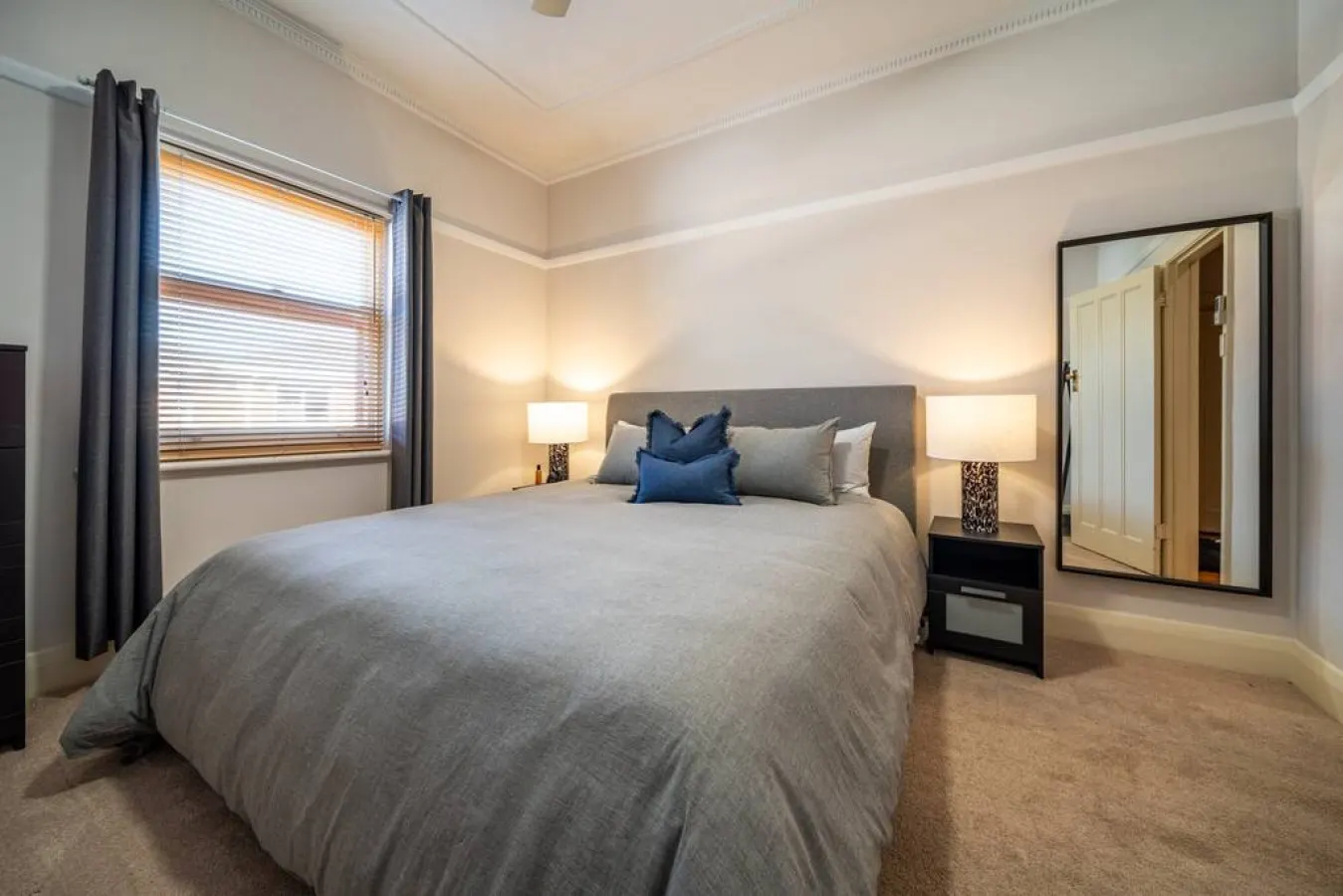 The Fourth @ Sussex House—Beach Ease off Jetty Rd 4