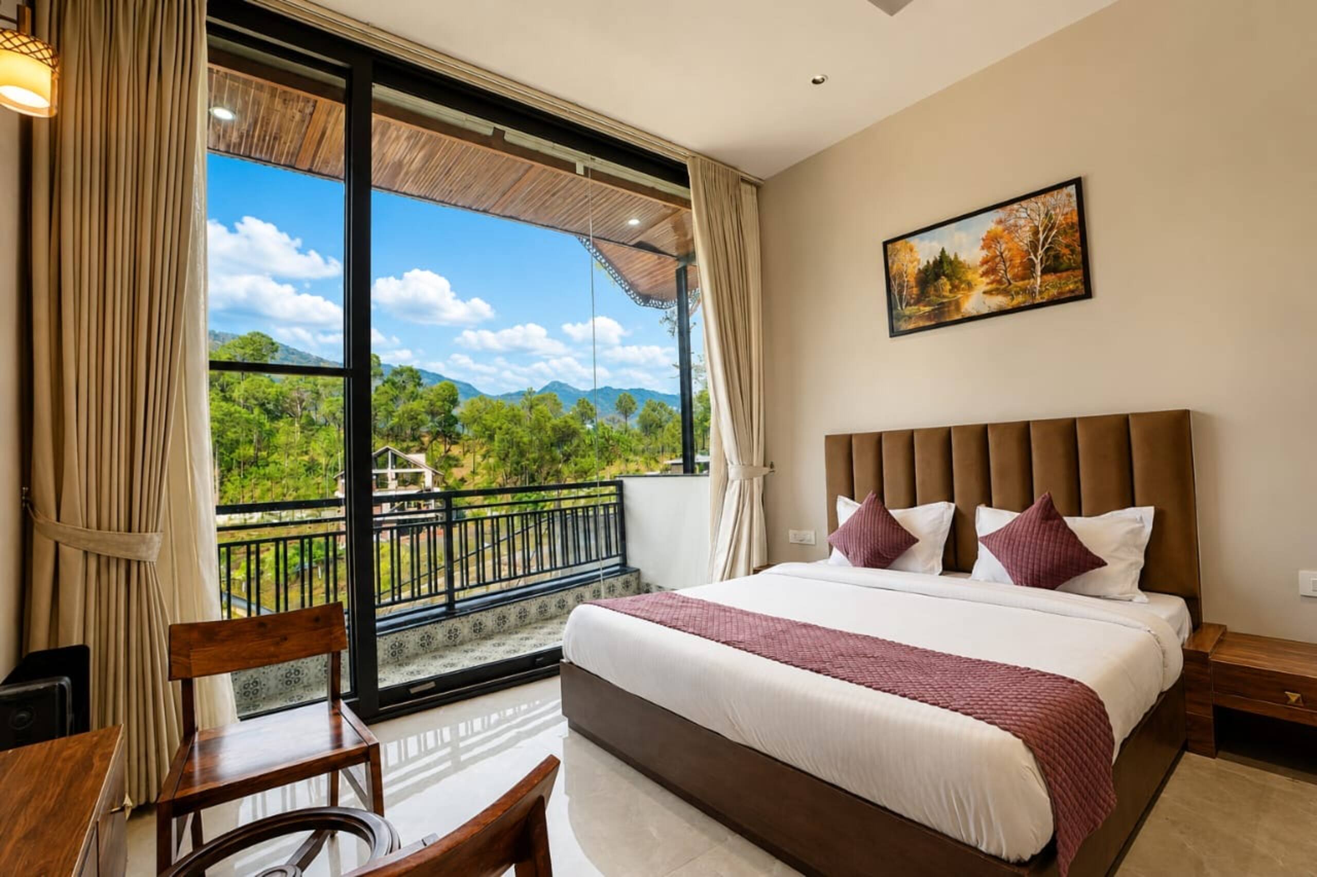 Minara Meadows | Luxury 5-BHK Villa in Kasauli 4