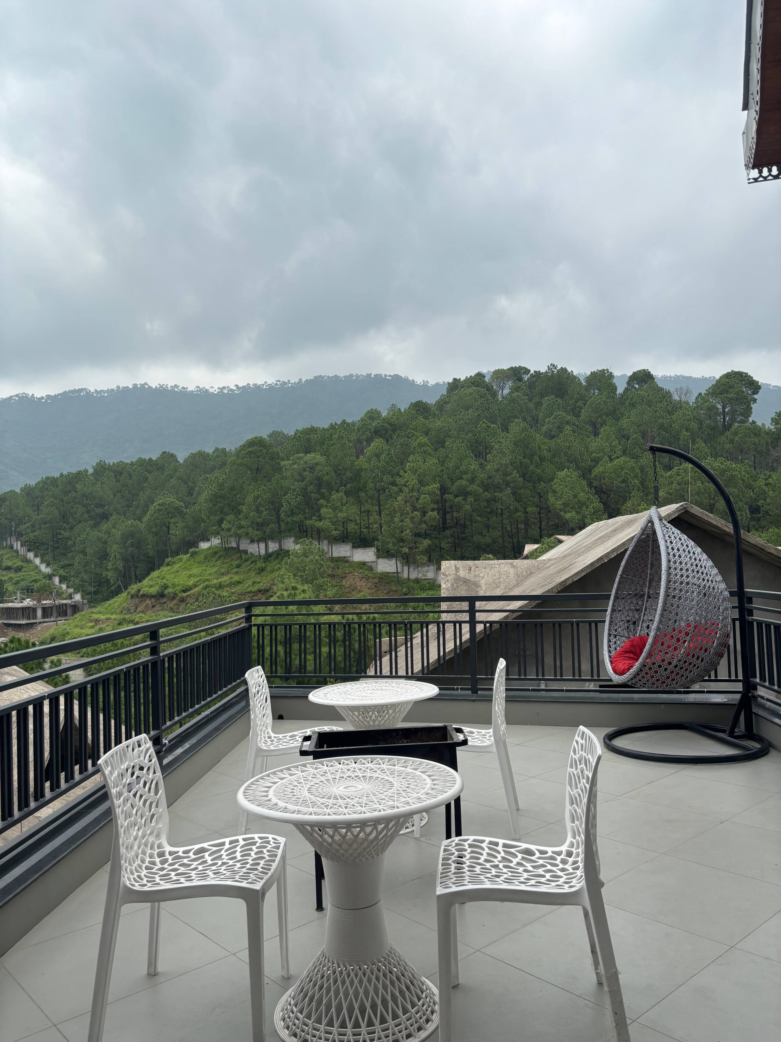 Minara Meadows | Luxury 5-BHK Villa in Kasauli 30