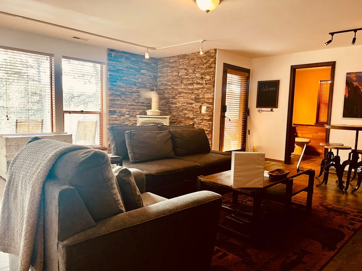 NEW Sauna & Private Hot Tub Overlooking Pikes Peak 11