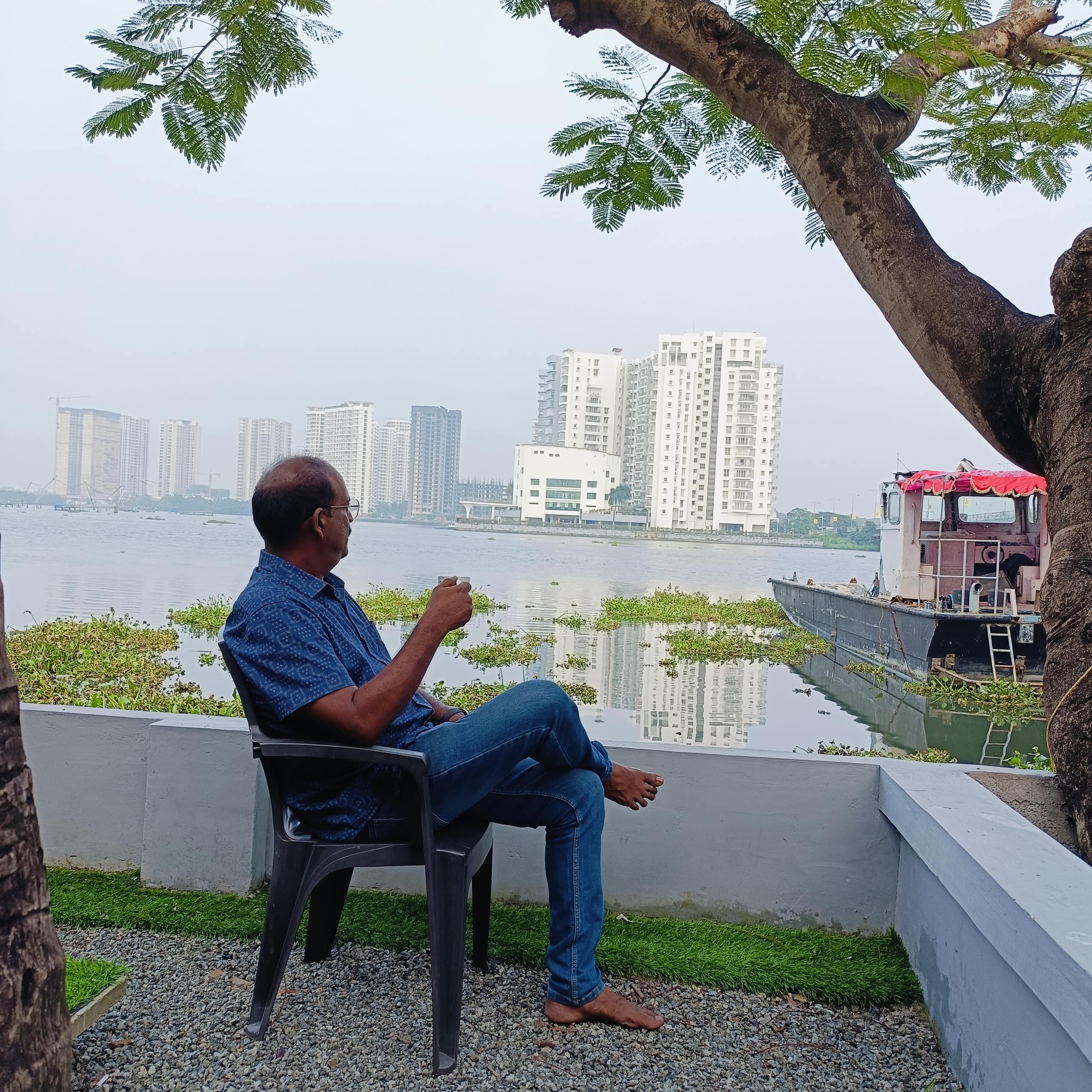 Marina Lounge Waterfront Villa in Kochi 7