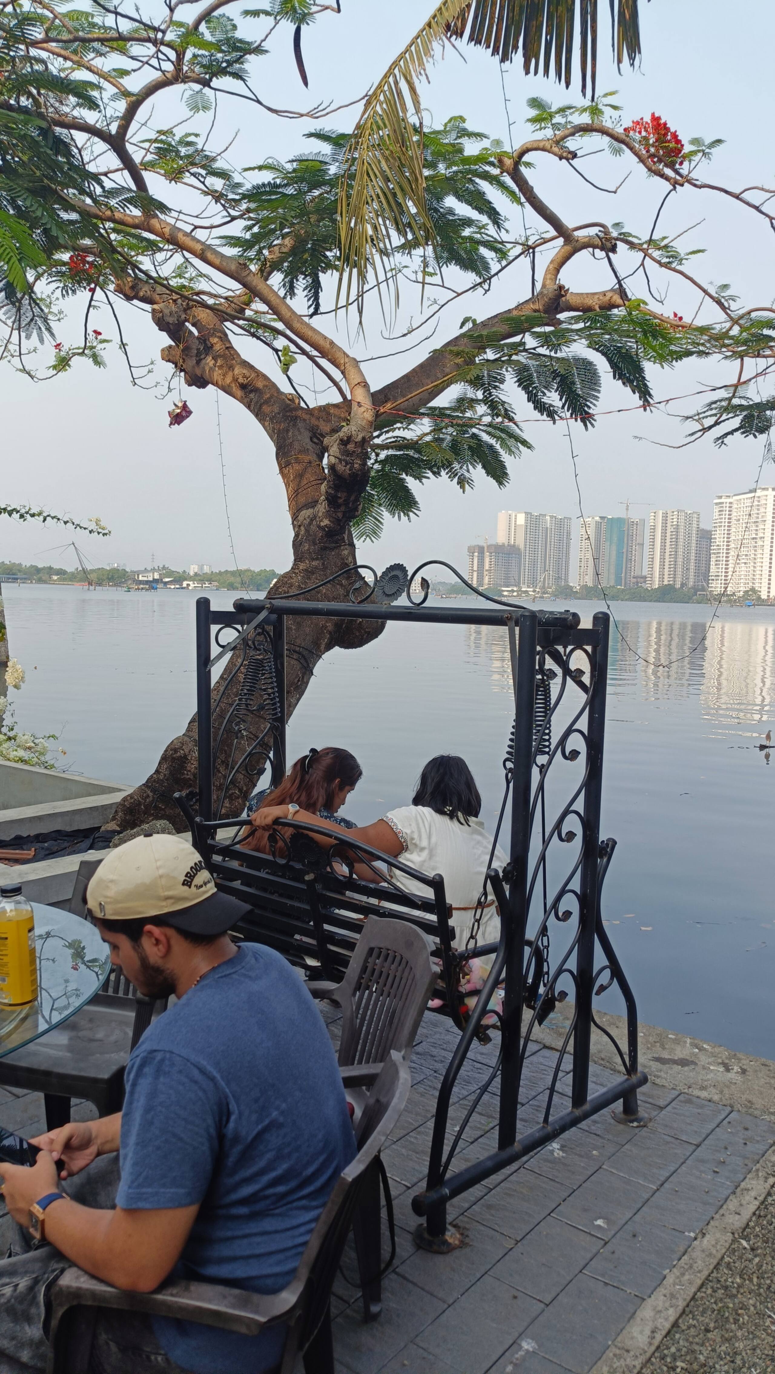 Marina Lounge Waterfront Villa in Kochi 40